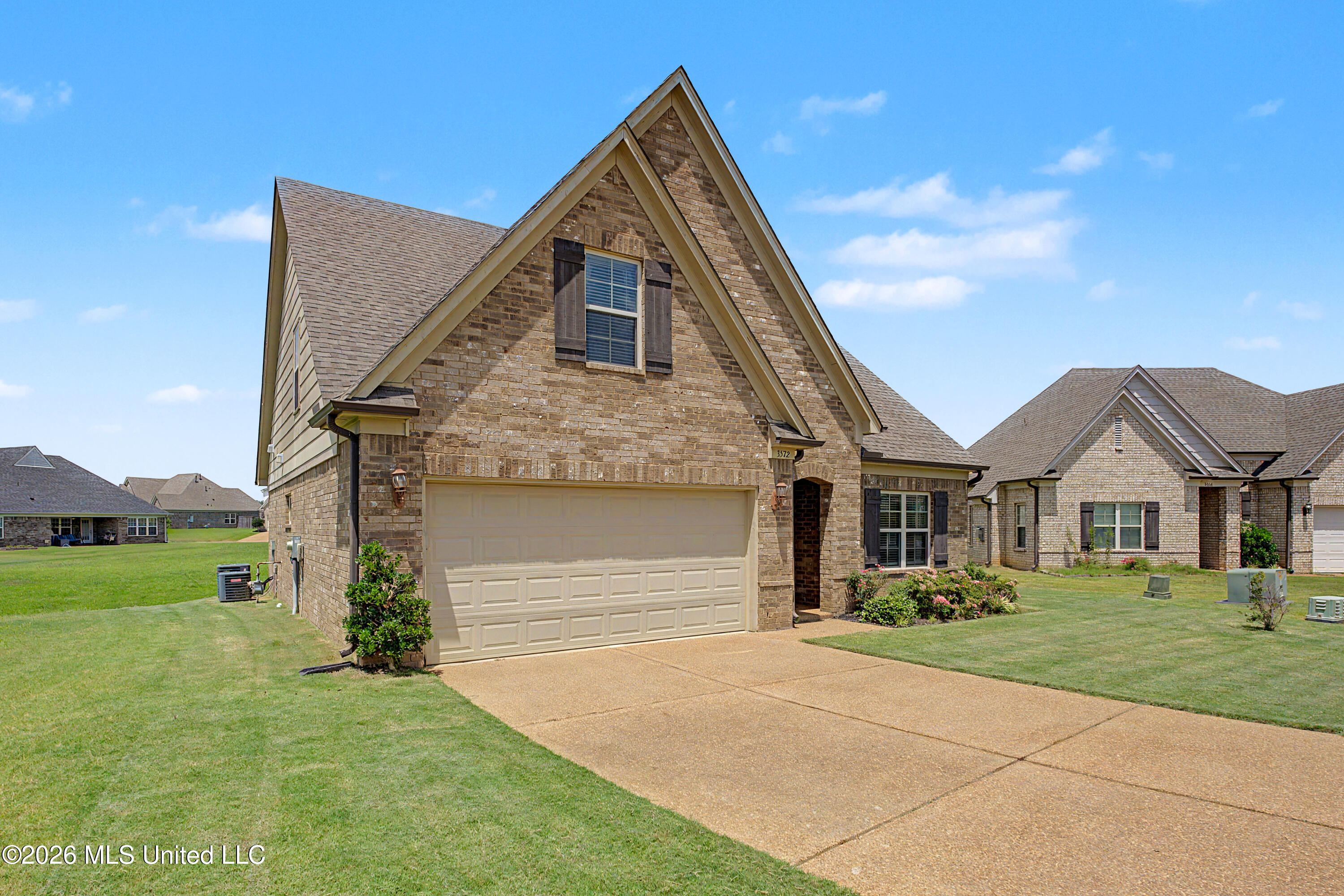 3572 Sabra Lane Property Photo 4