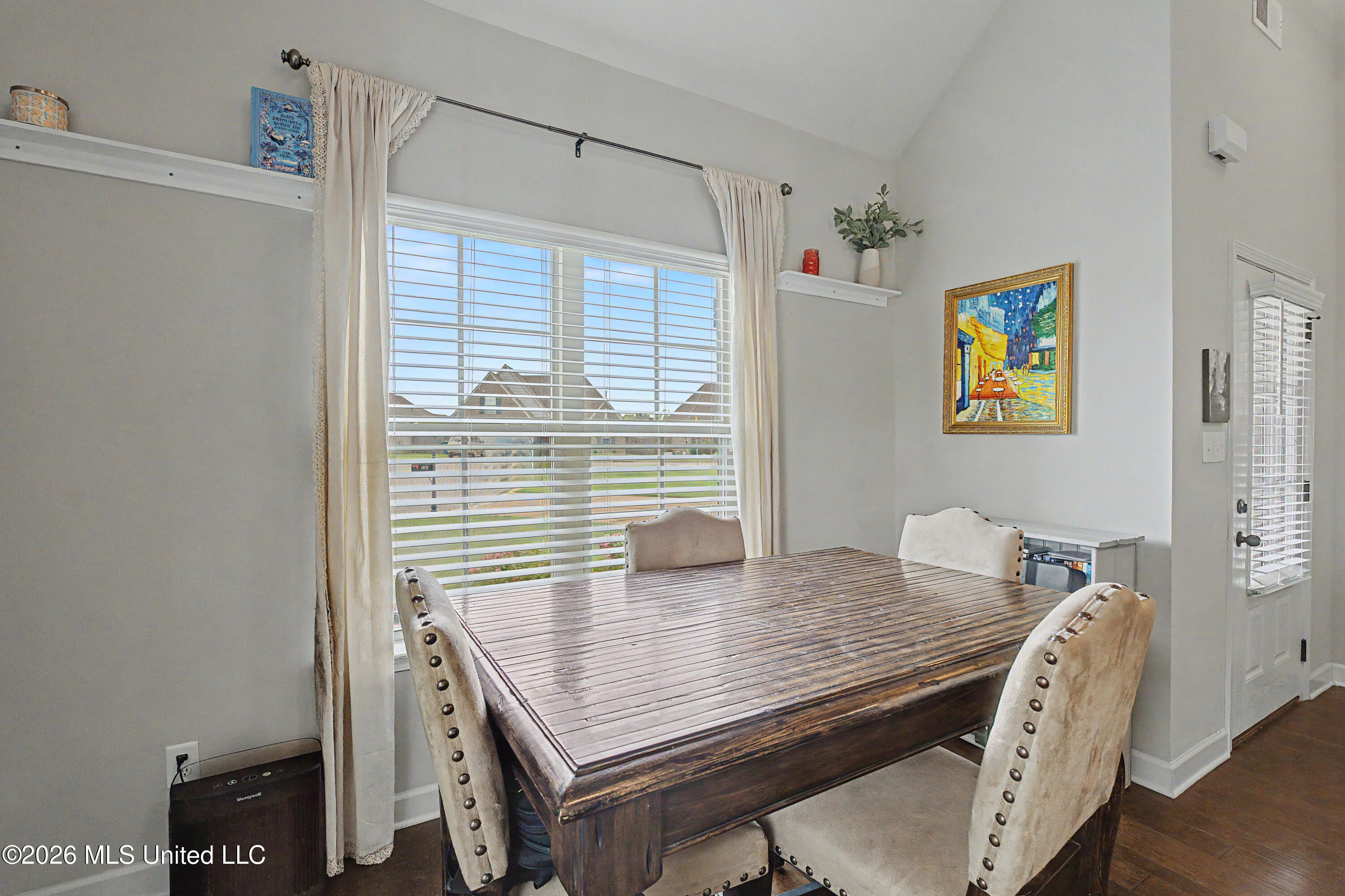 3572 Sabra Lane Property Photo 6