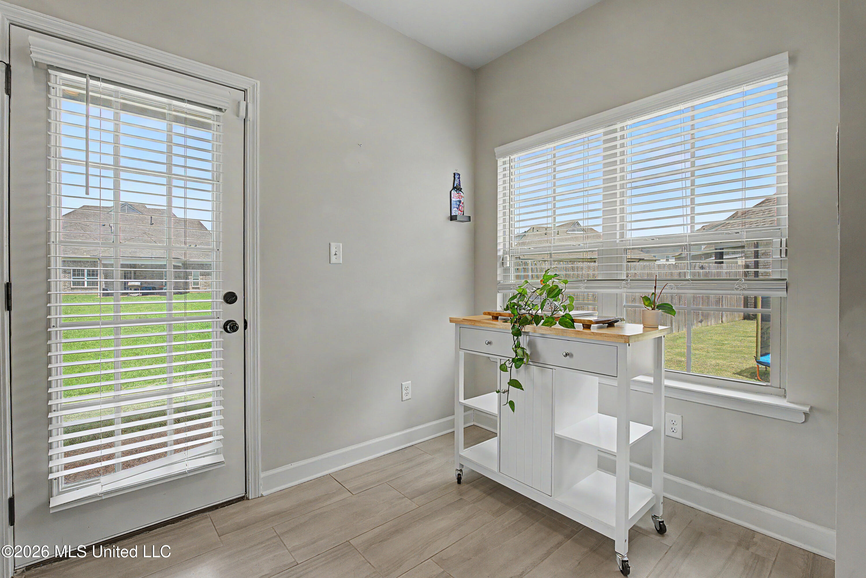 3572 Sabra Lane Property Photo 10