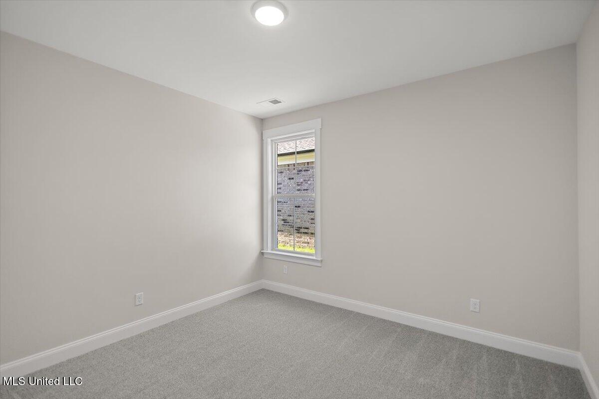 705 Washington Street Property Photo 24