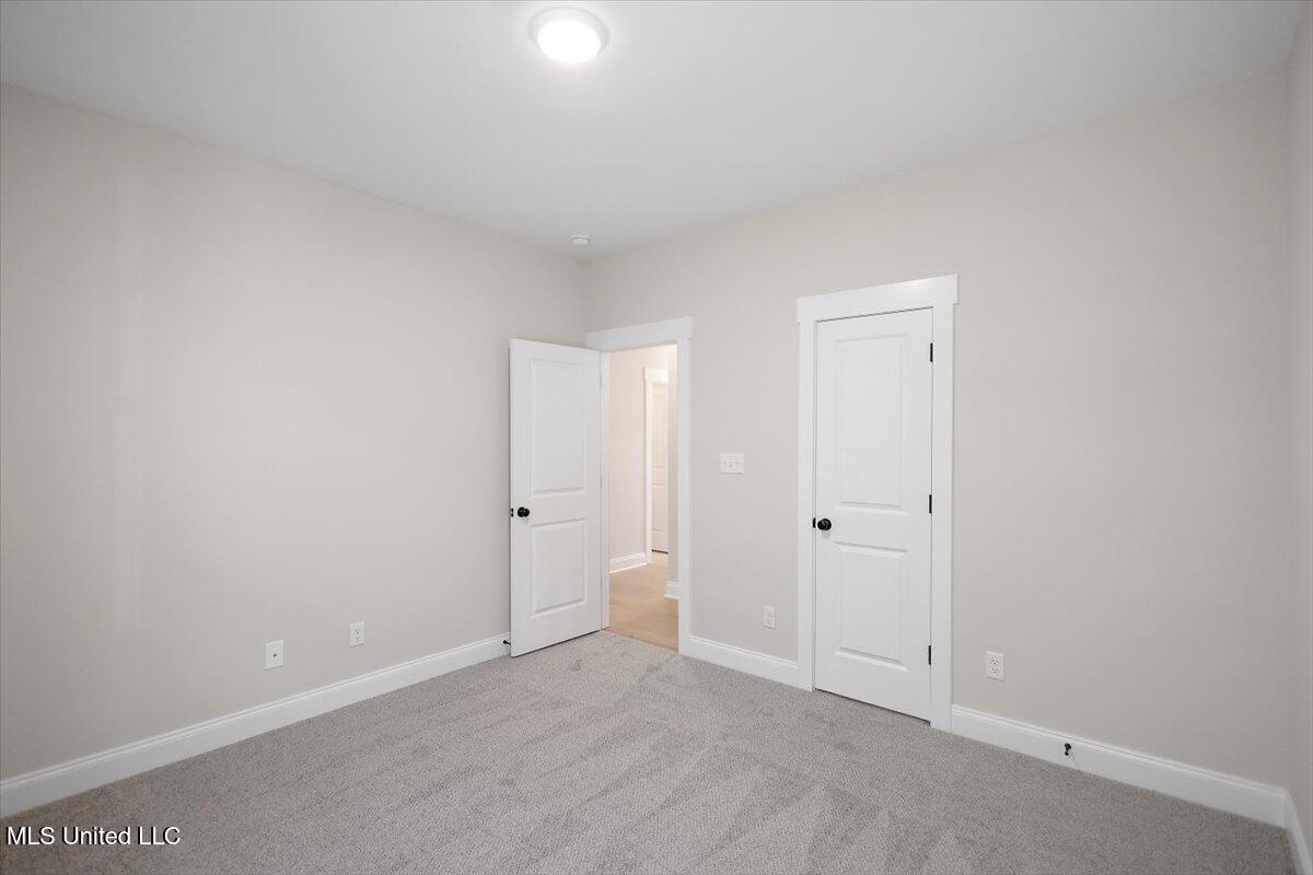 705 Washington Street Property Photo 25