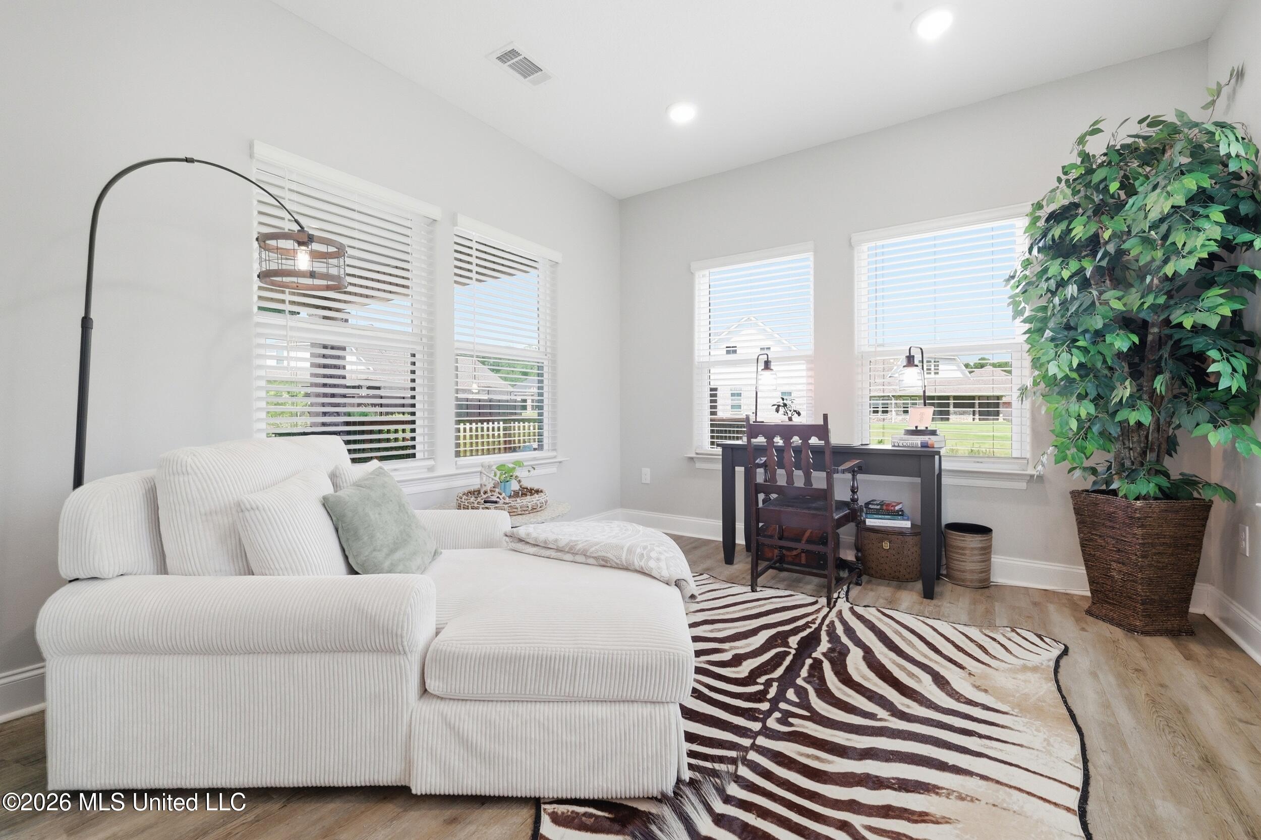 10691 Wren Grove Property Photo 16