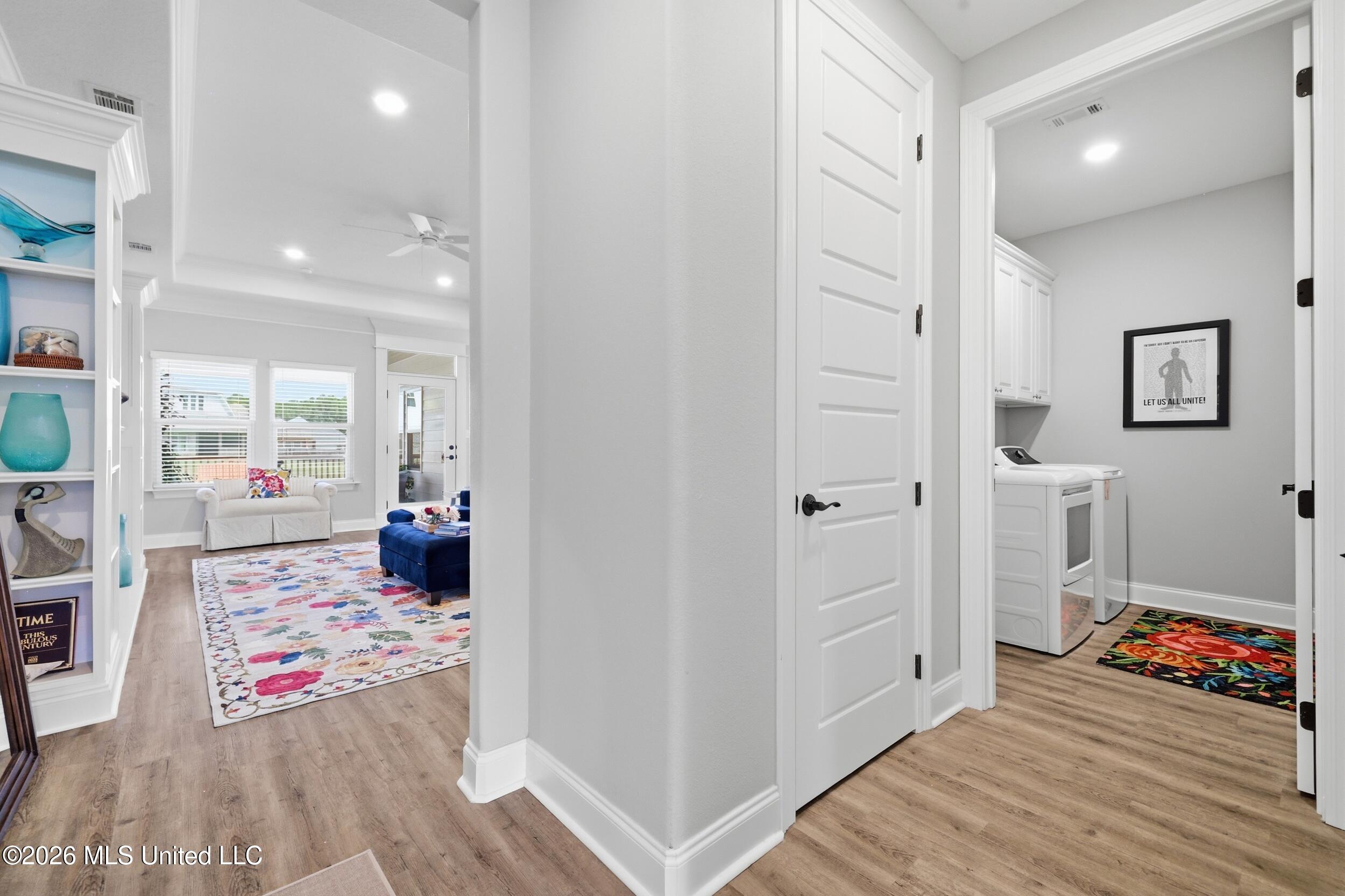 10691 Wren Grove Property Photo 29