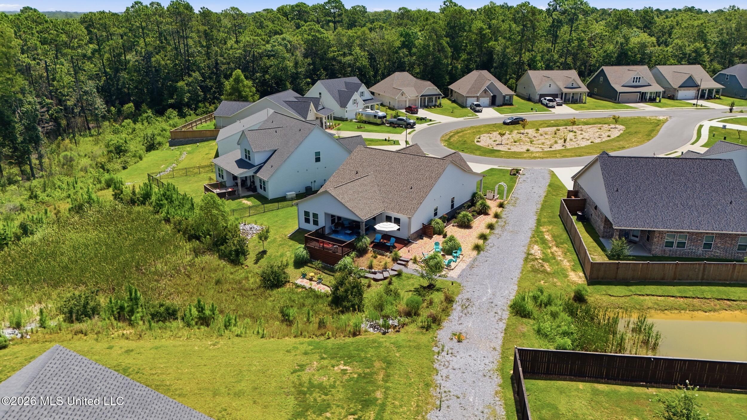 10691 Wren Grove Property Photo 52