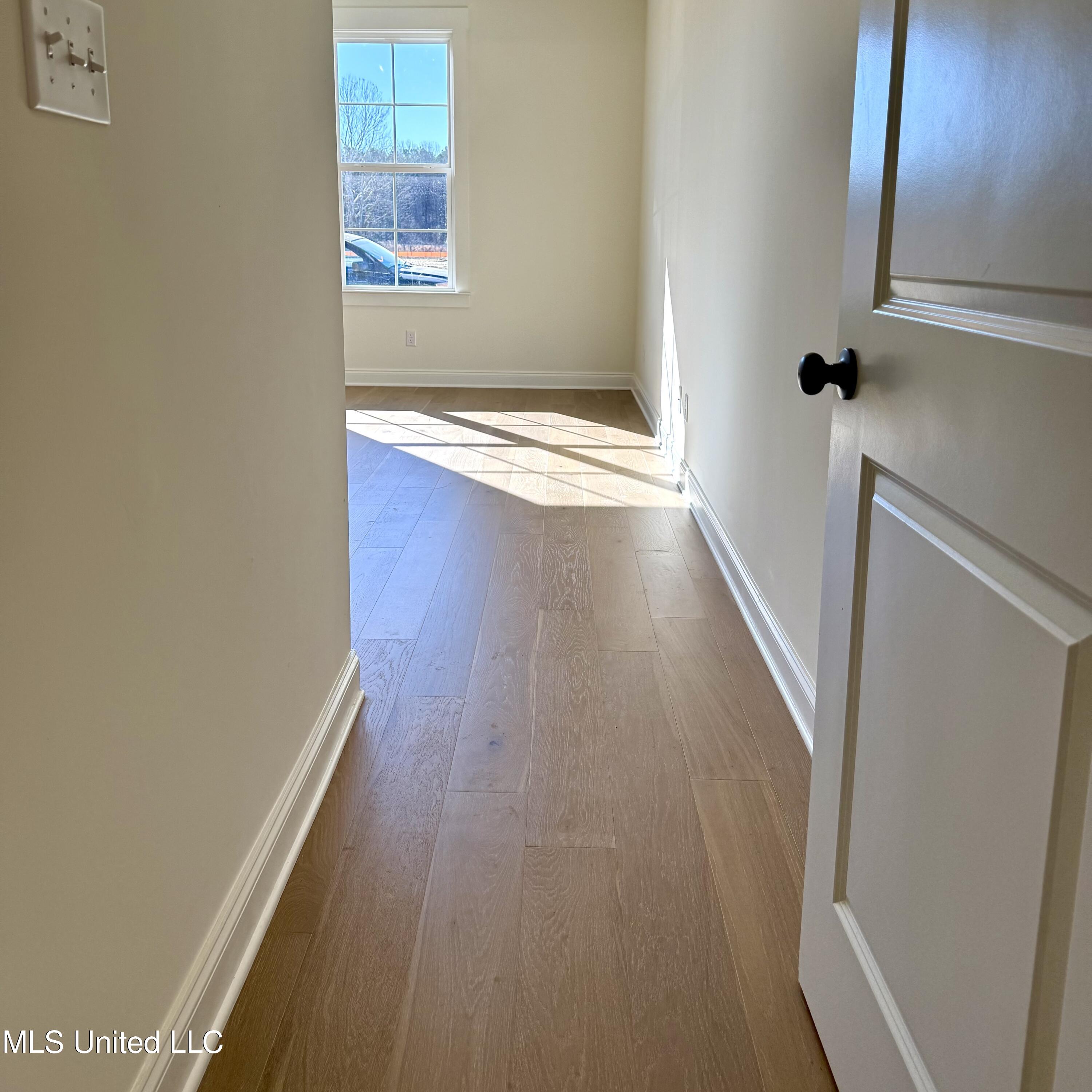 493 Sunflower Street Property Photo 13