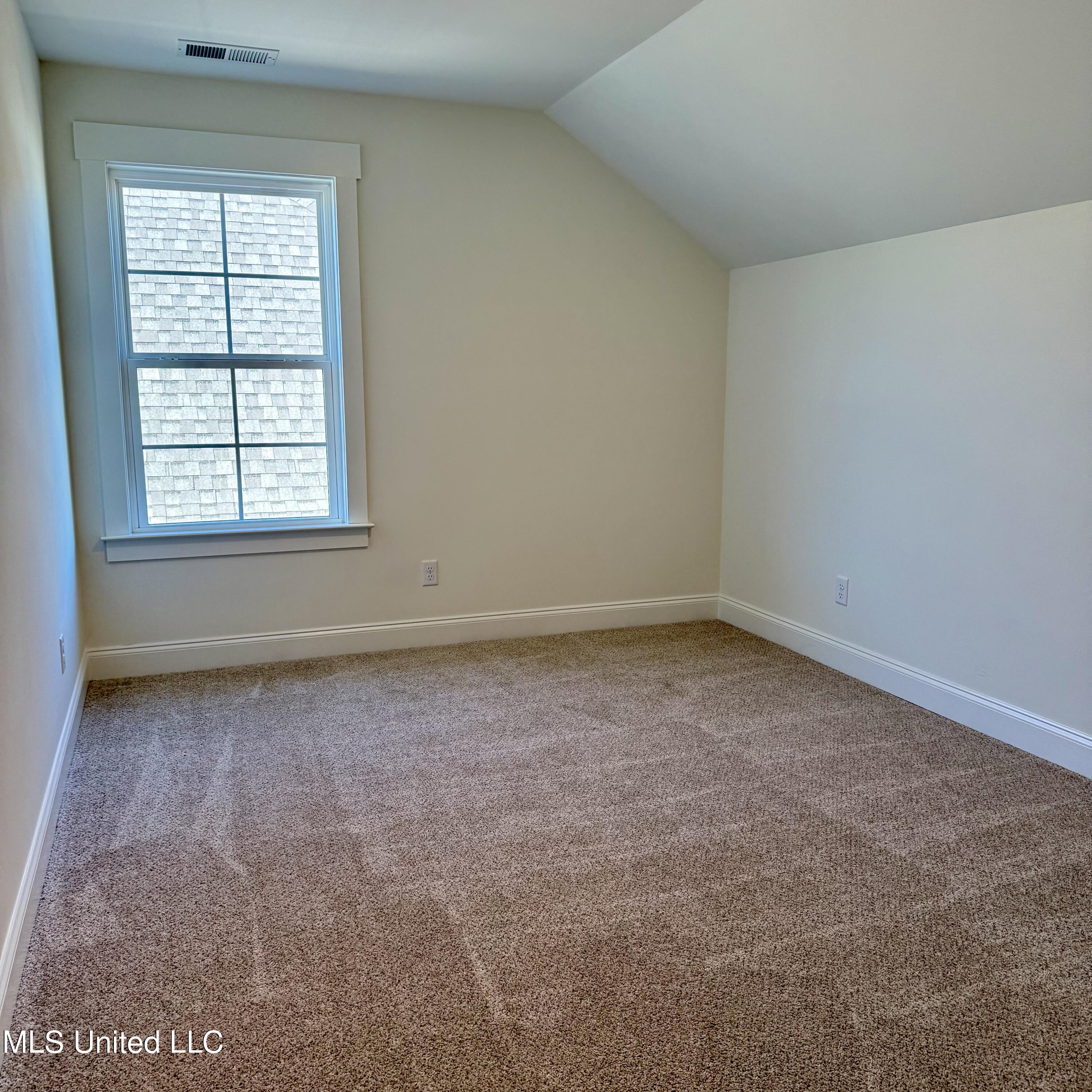 493 Sunflower Street Property Photo 24