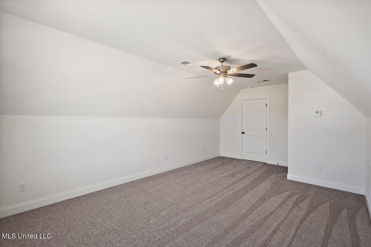517 Sunflower Street Property Photo 25