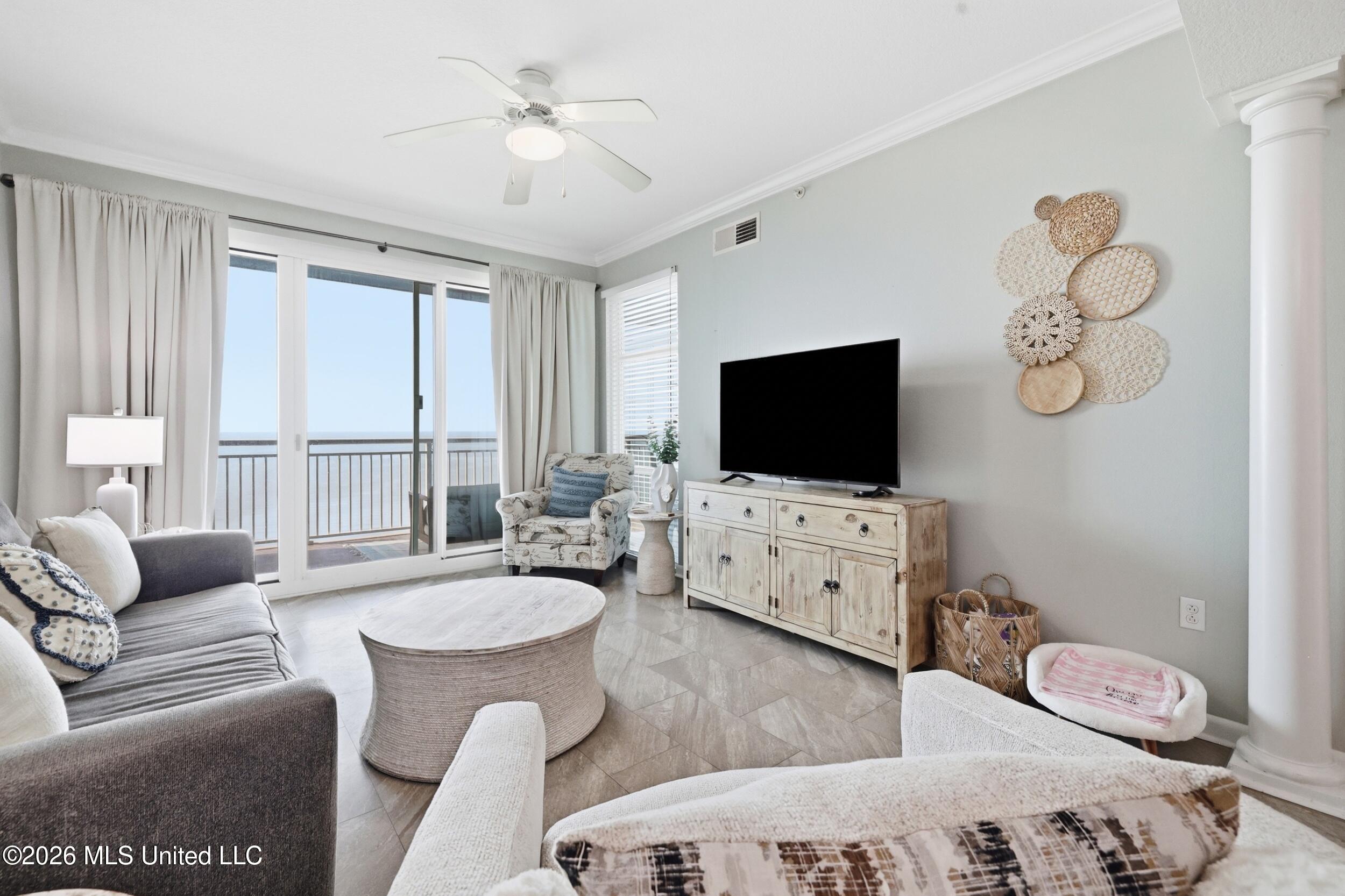 2228 Beach Drive Property Photo 5