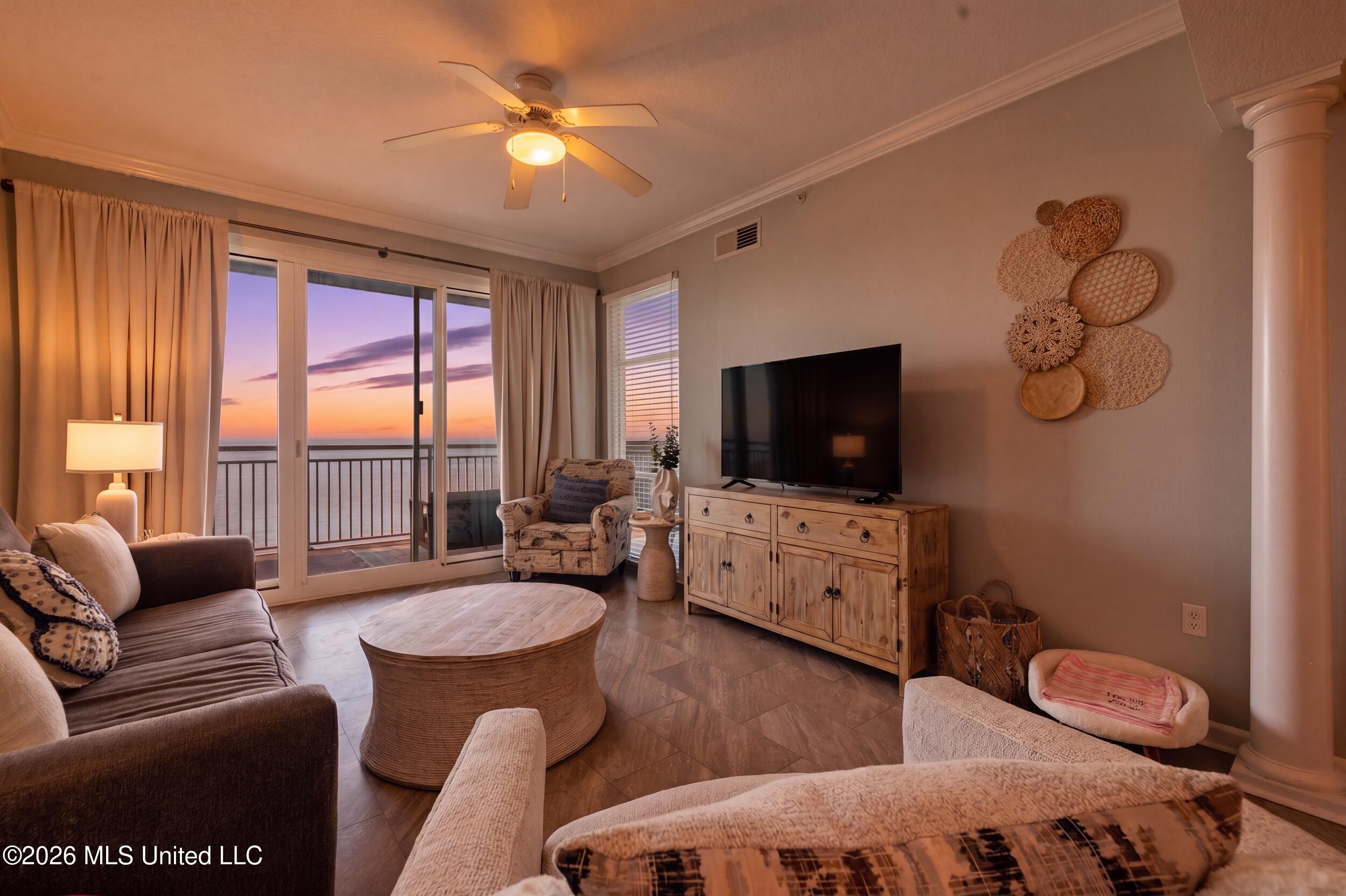 2228 Beach Drive Property Photo 6