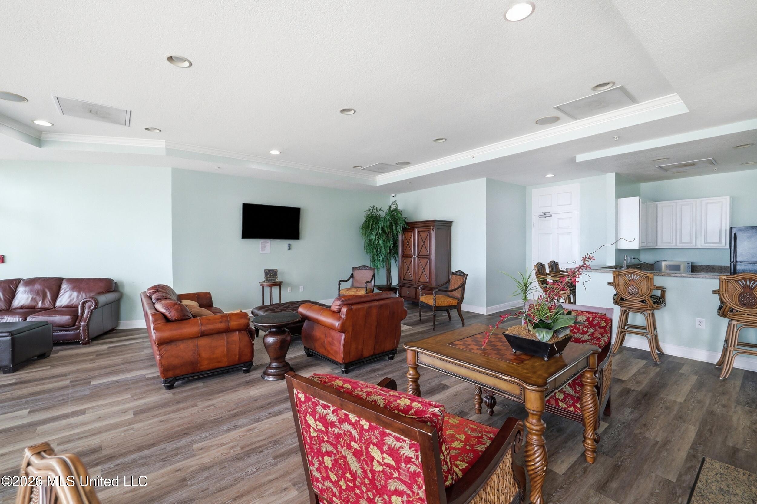 2228 Beach Drive Property Photo 39