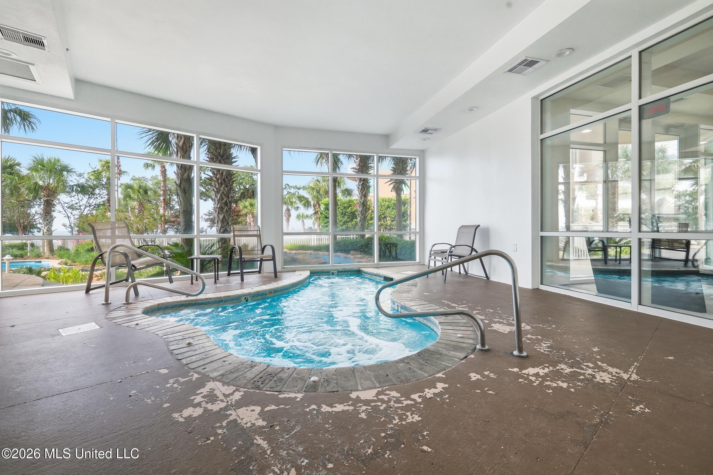 2228 Beach Drive Property Photo 46