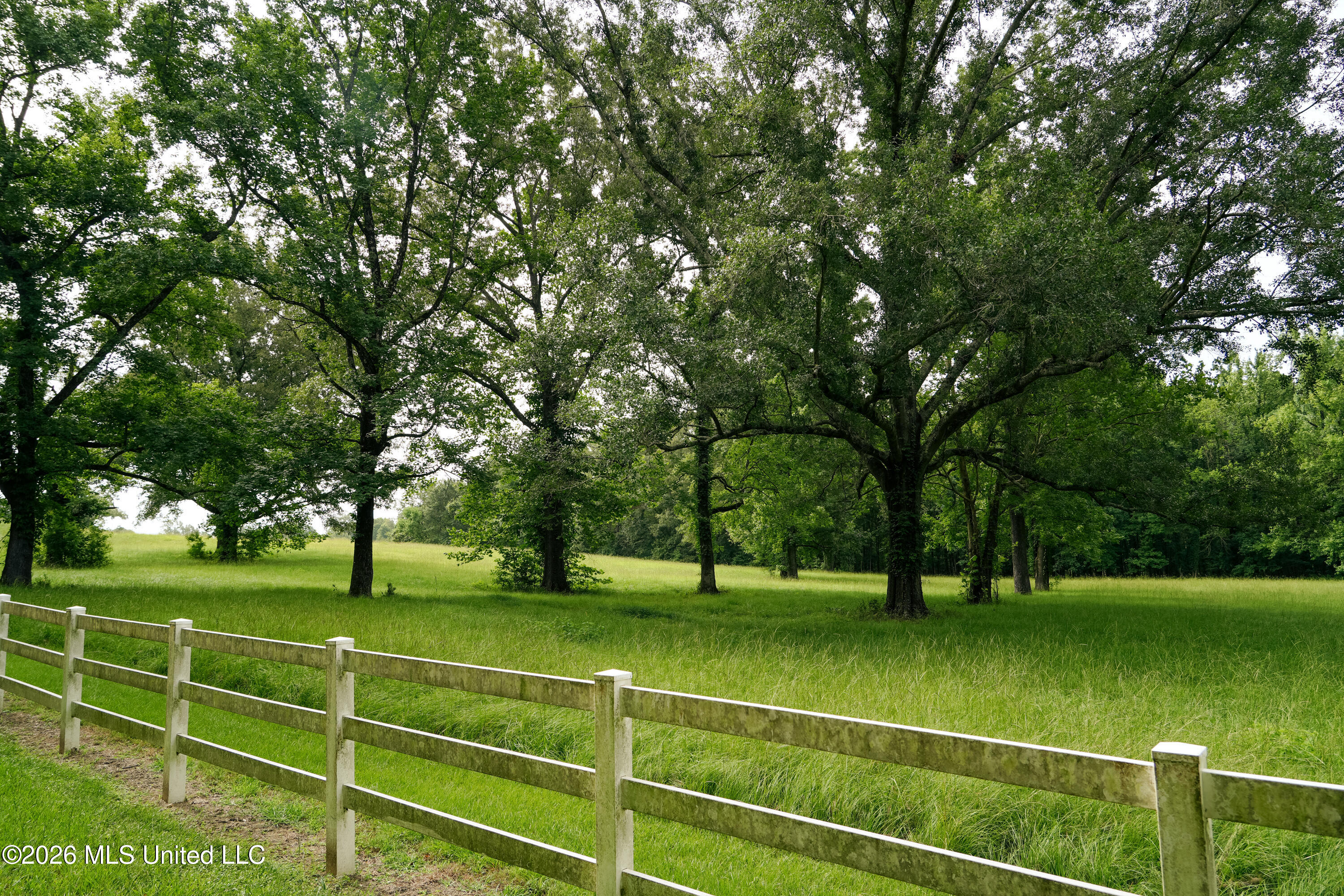 15555 Highway 18 Property Photo 10