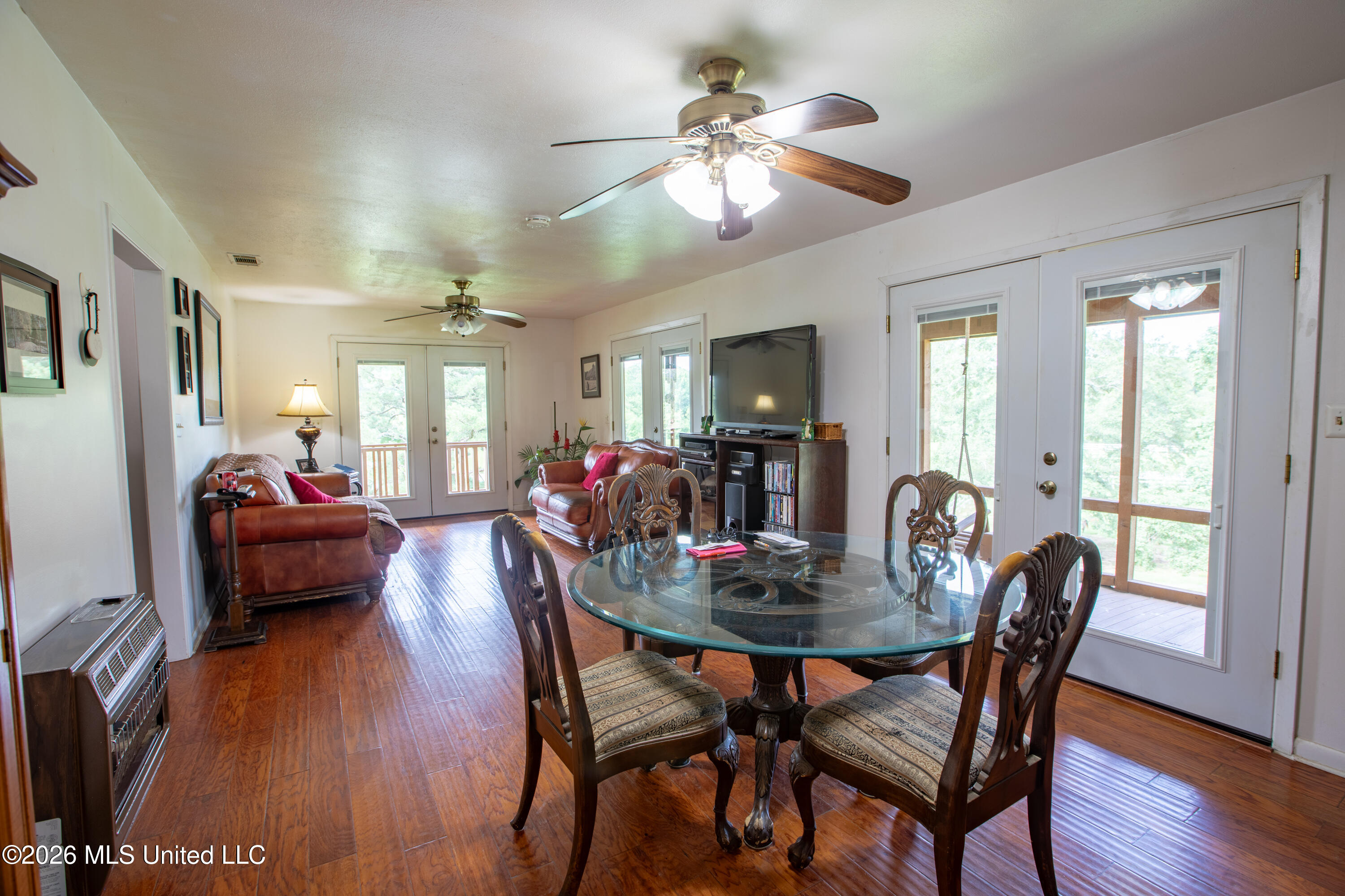 15555 Highway 18 Property Photo 22