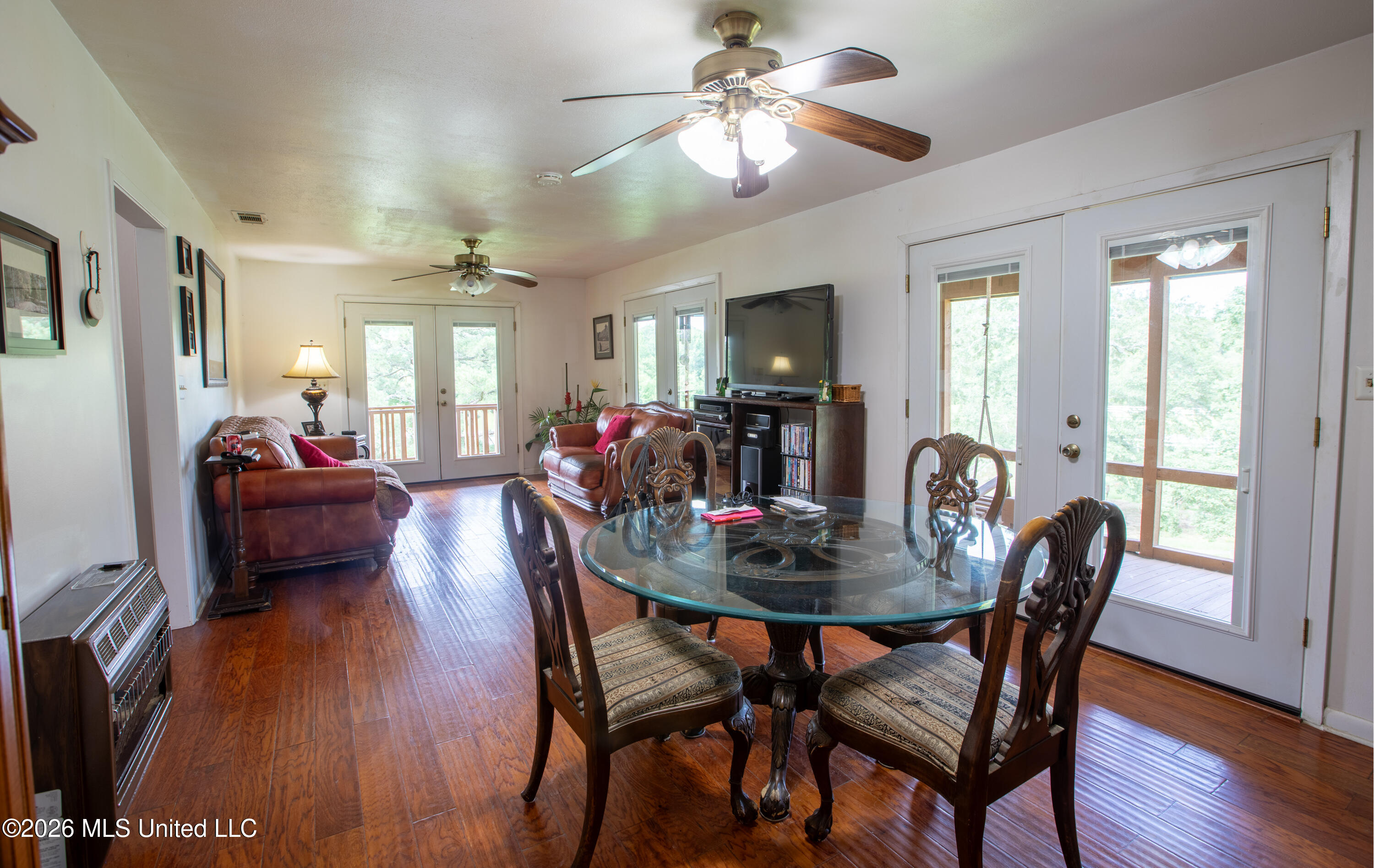 15555 Highway 18 Property Photo 23