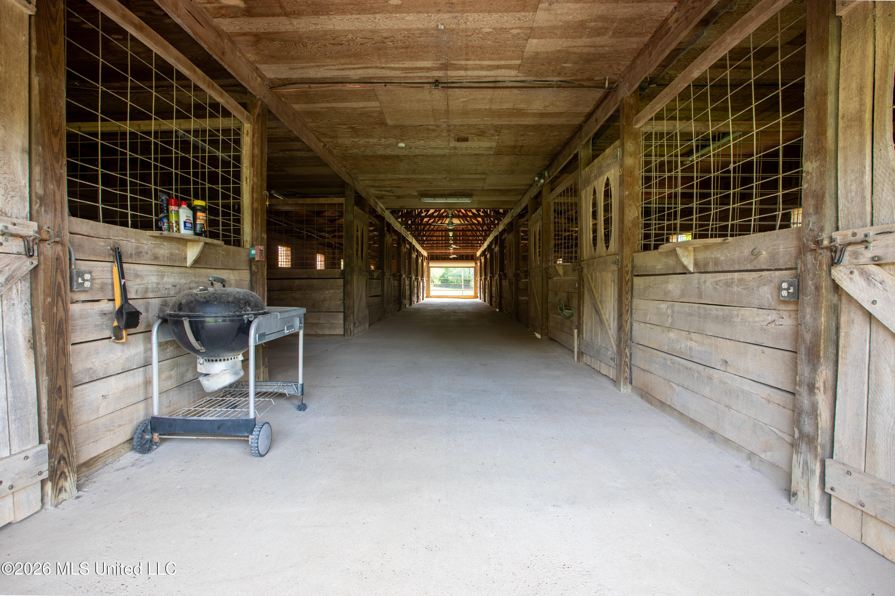15555 Highway 18 Property Photo 28