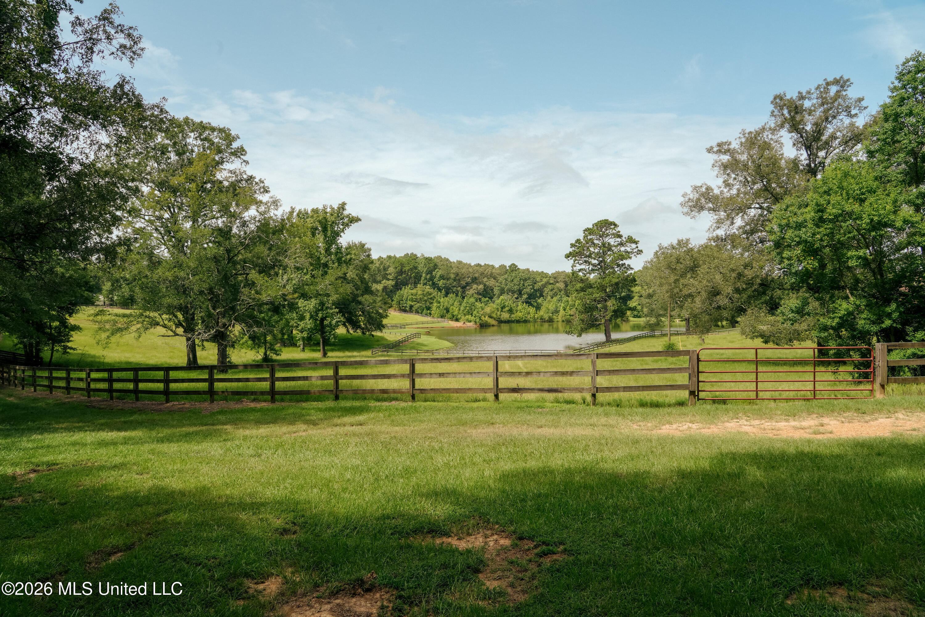 15555 Highway 18 Property Photo 39