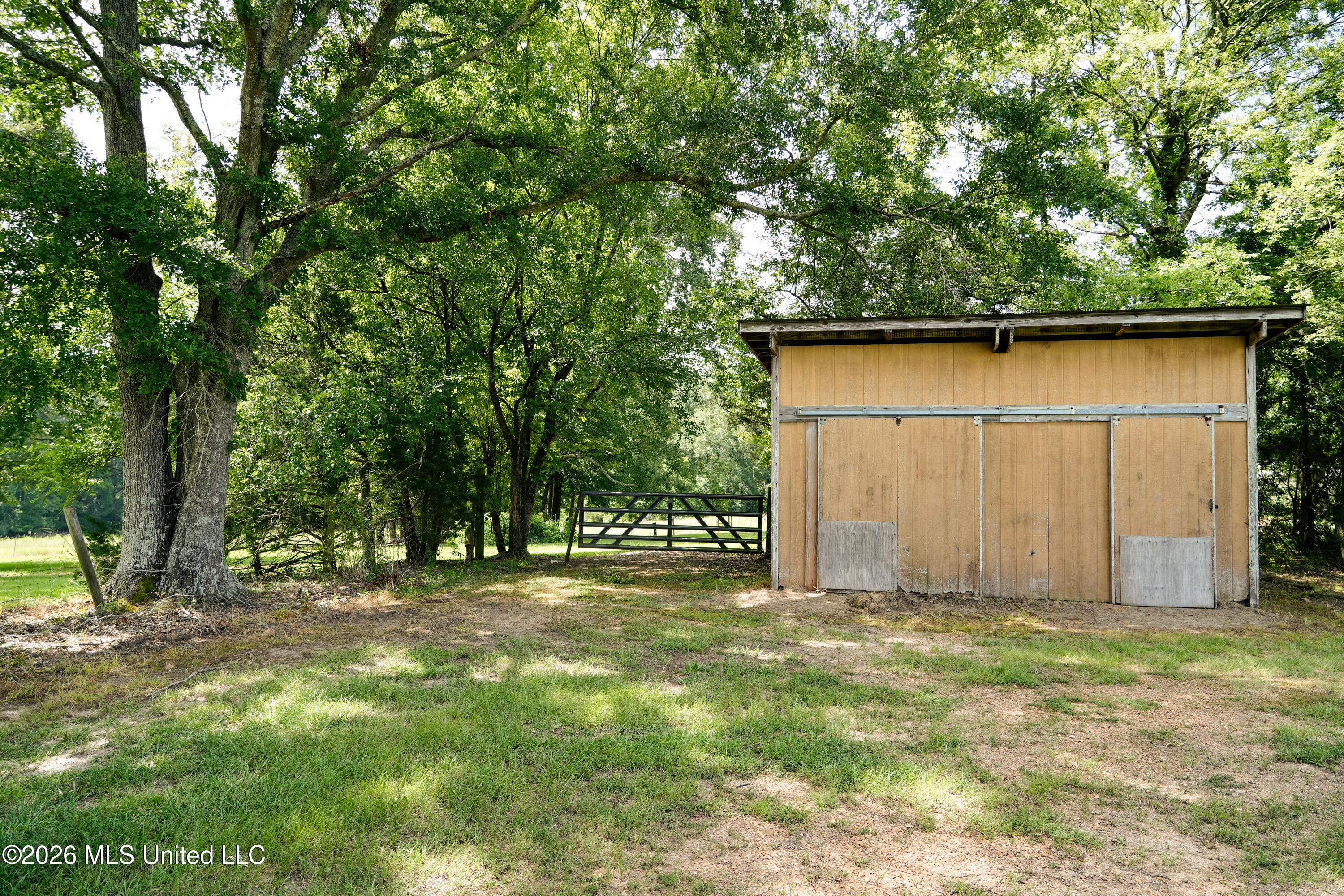 15555 Highway 18 Property Photo 45