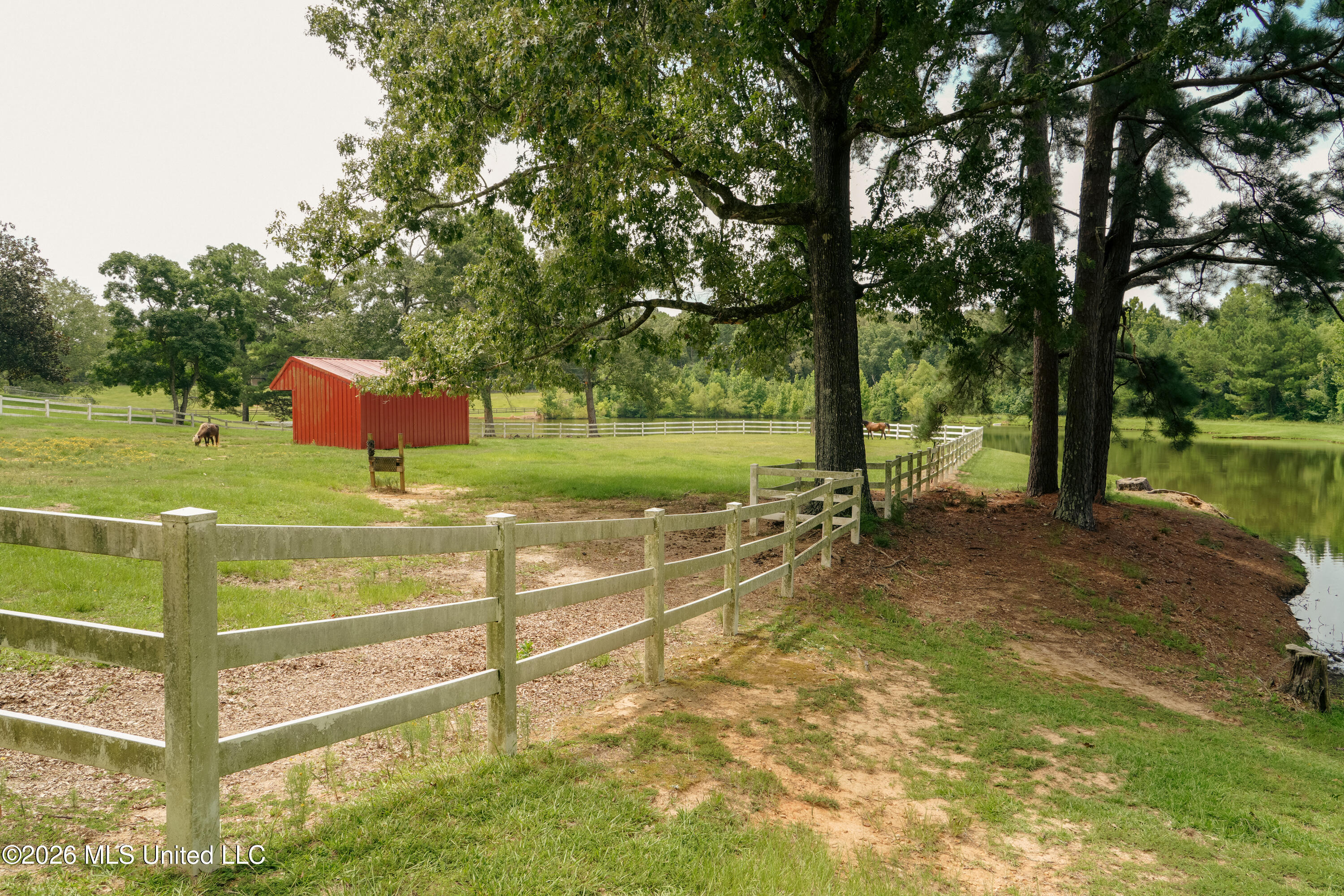 15555 Highway 18 Property Photo 50