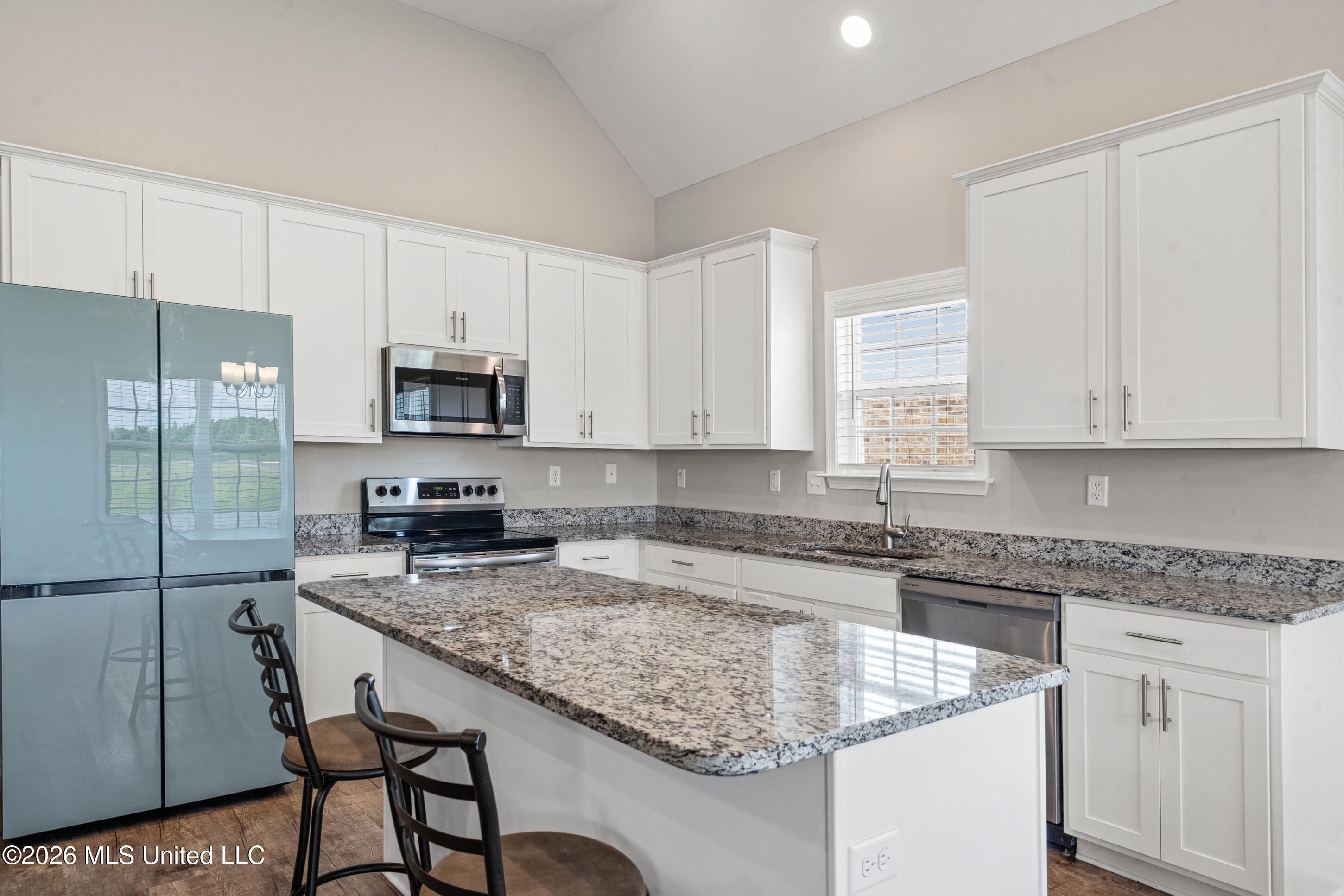 9073 S Lakeside Circle Property Photo 10