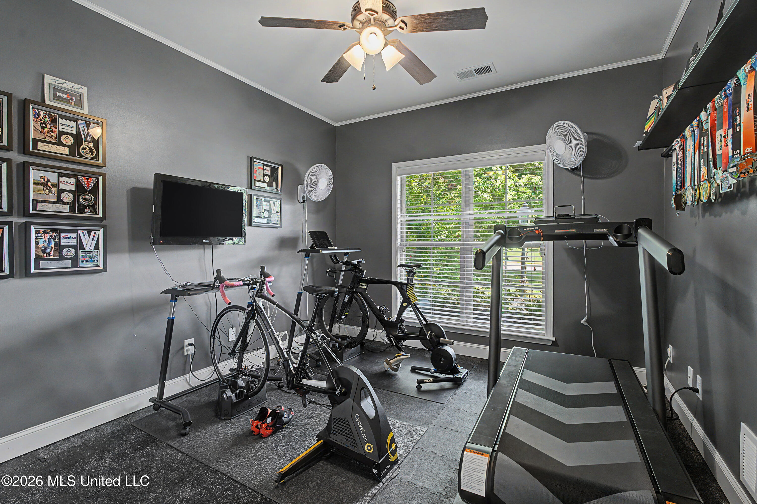 927 Shadow View Drive Property Photo 23