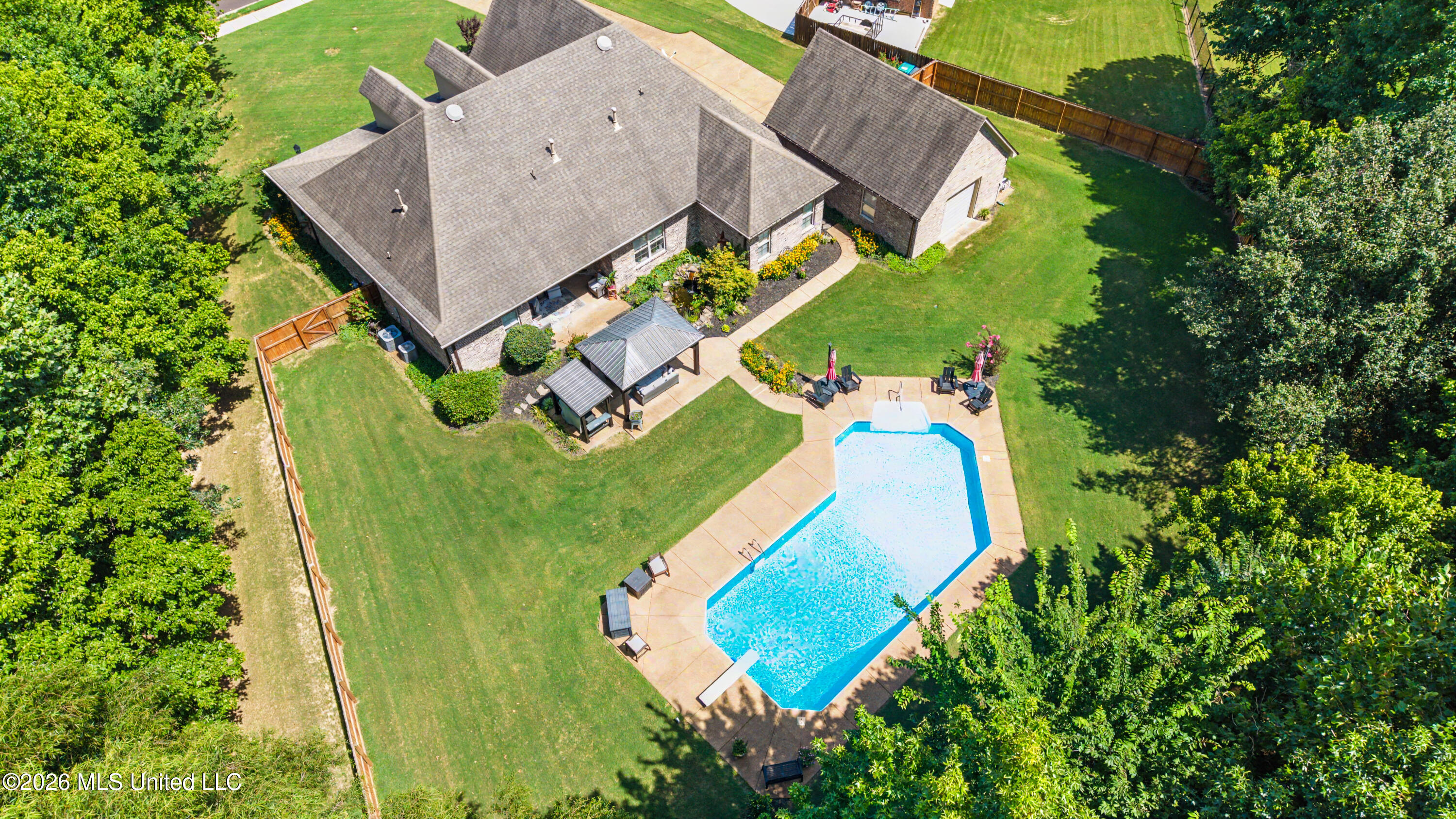 927 Shadow View Drive Property Photo 35
