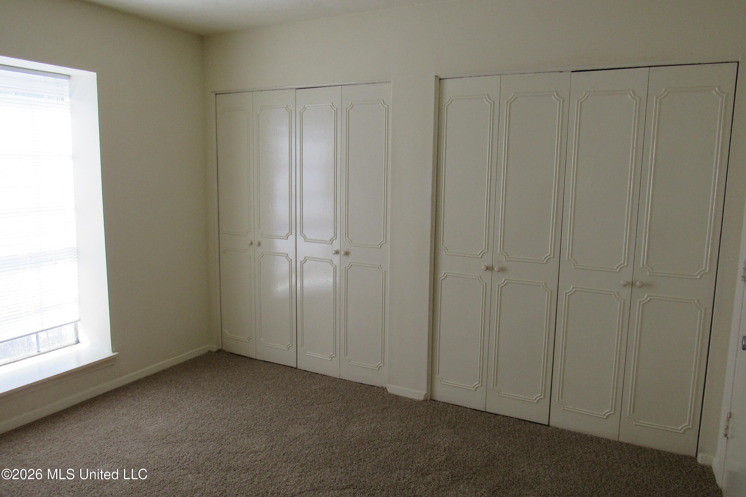 949 Morningside Street Property Photo 14
