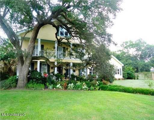 3117 Beach Boulevard Property Photo 3