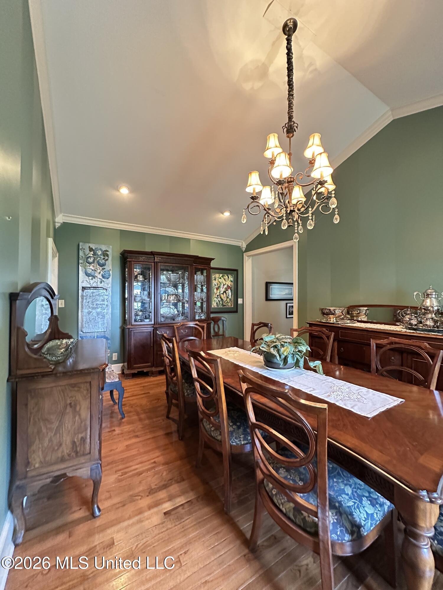 3117 Beach Boulevard Property Photo 11