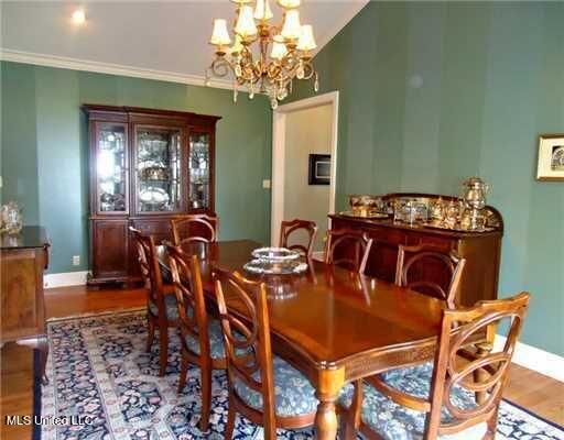 3117 Beach Boulevard Property Photo 12