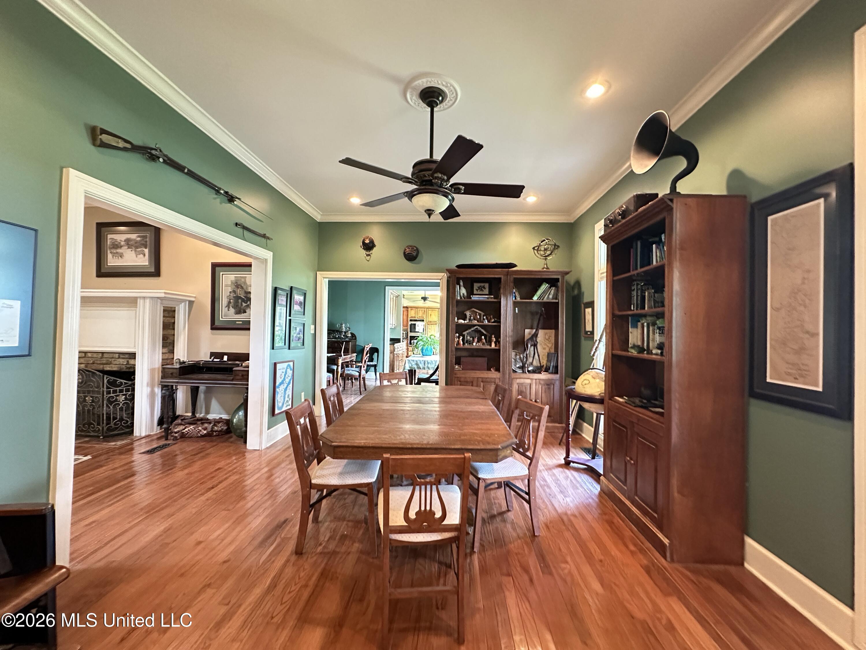 3117 Beach Boulevard Property Photo 14