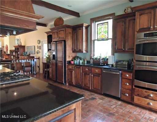3117 Beach Boulevard Property Photo 20