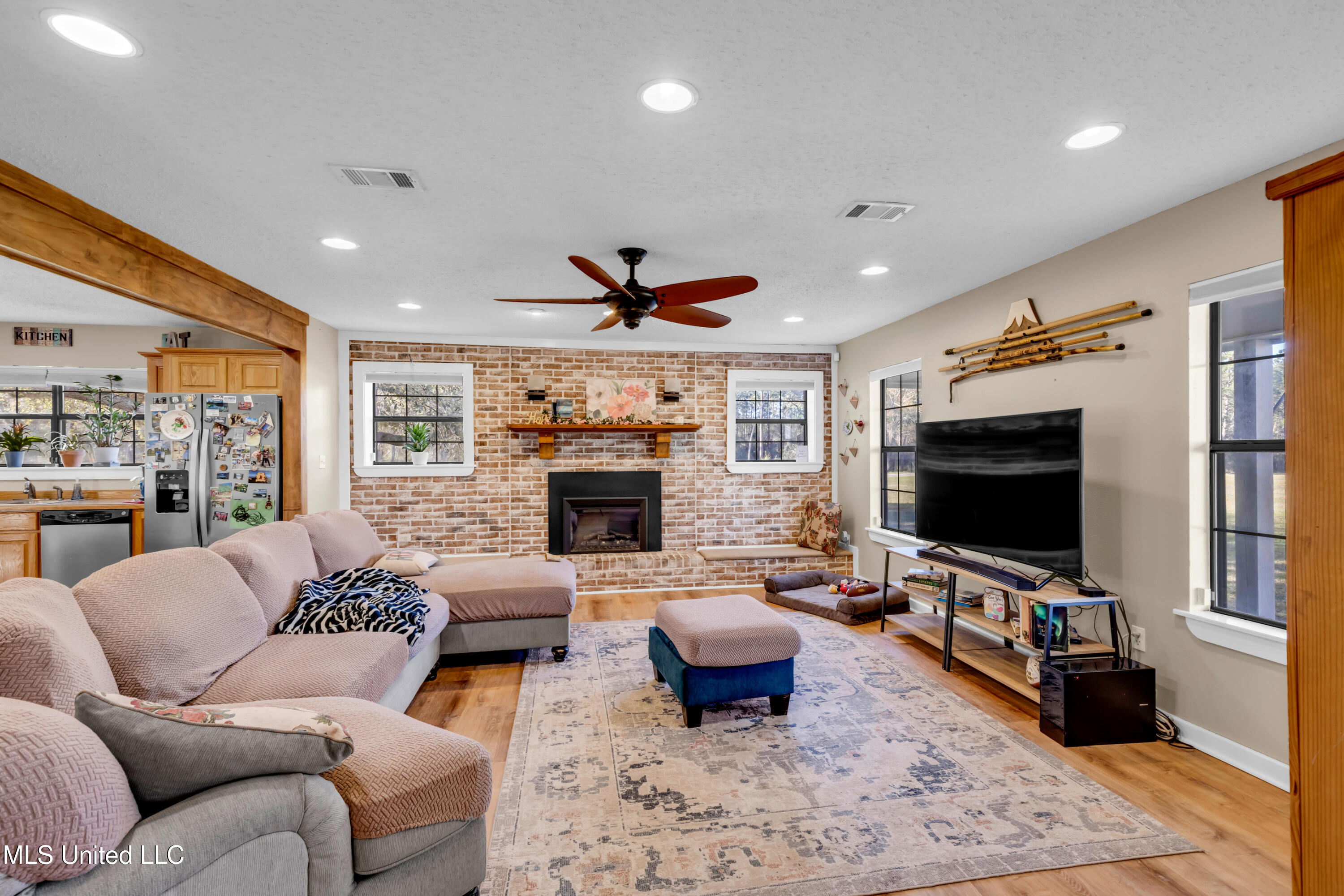 11340 County Farm Road Property Photo 7