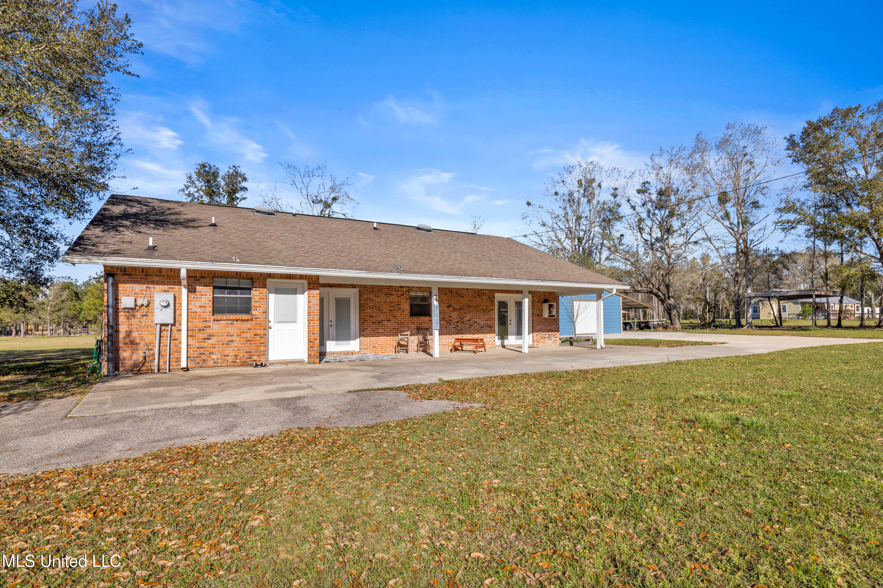 11340 County Farm Road Property Photo 23