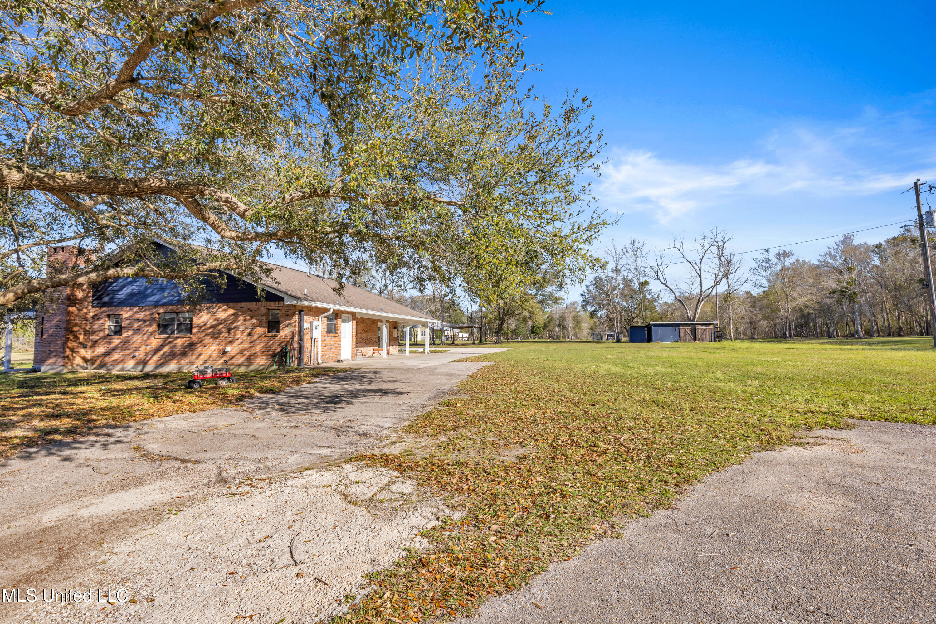 11340 County Farm Road Property Photo 28