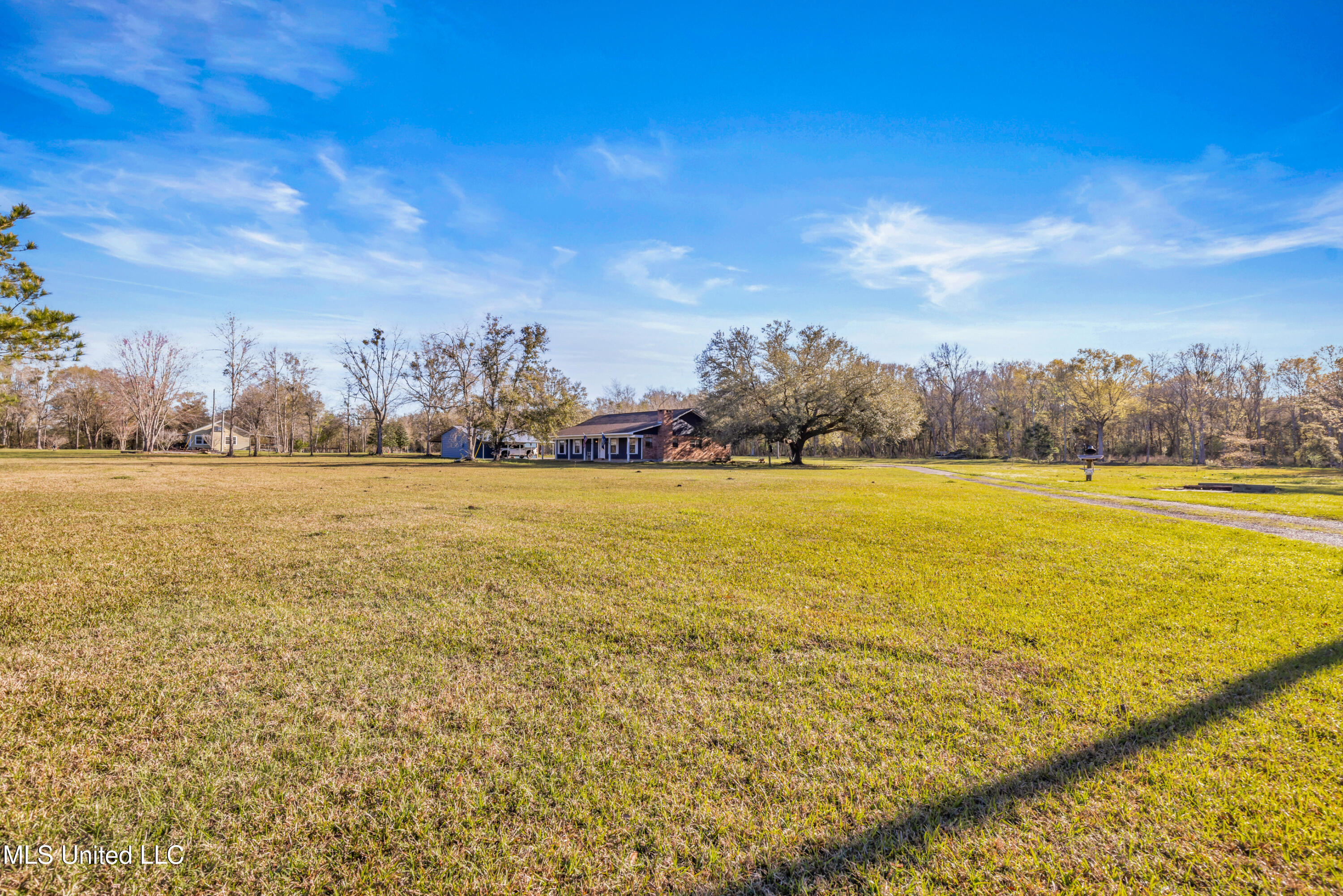 11340 County Farm Road Property Photo 37