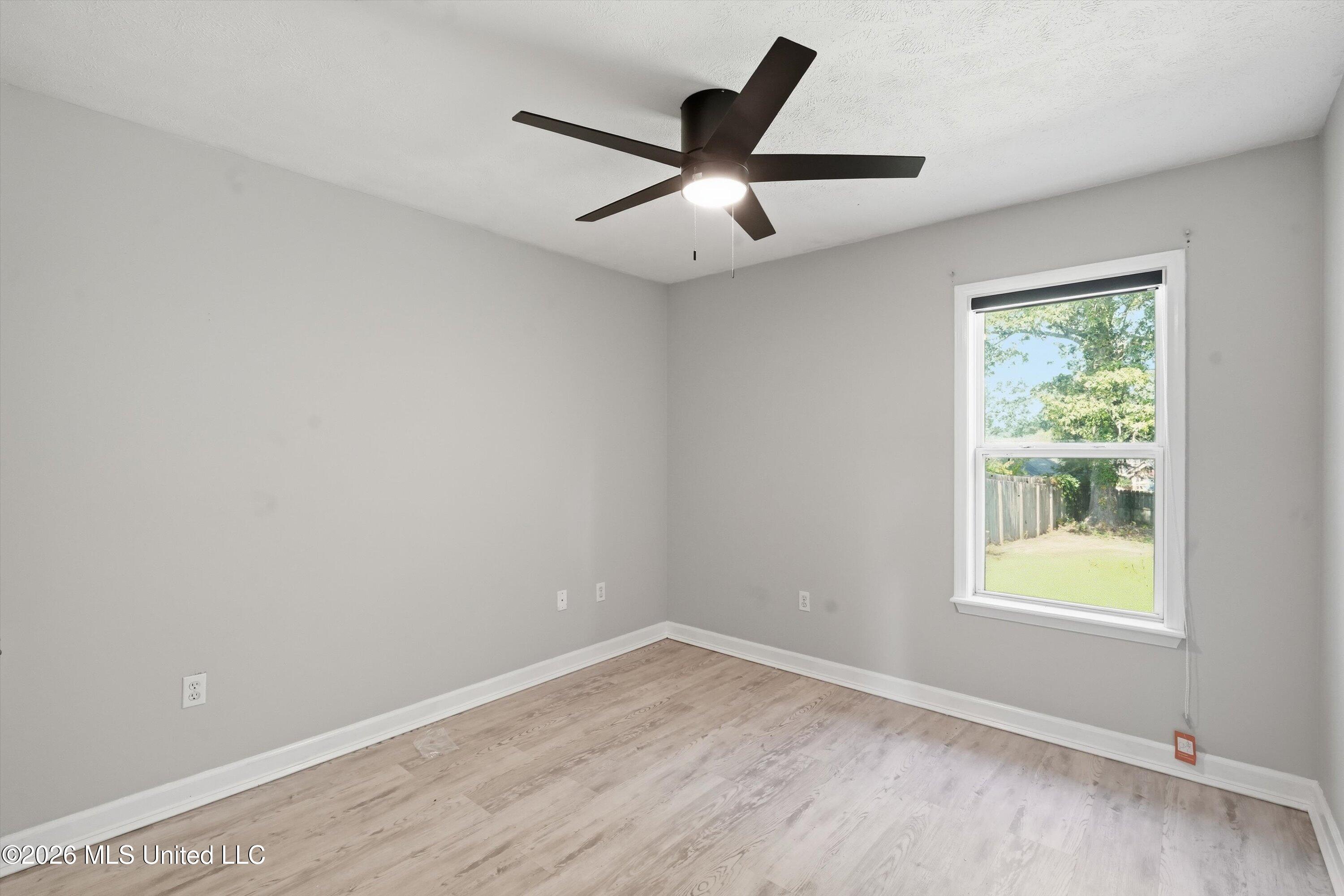 249 Cherry Bark Drive Property Photo 17