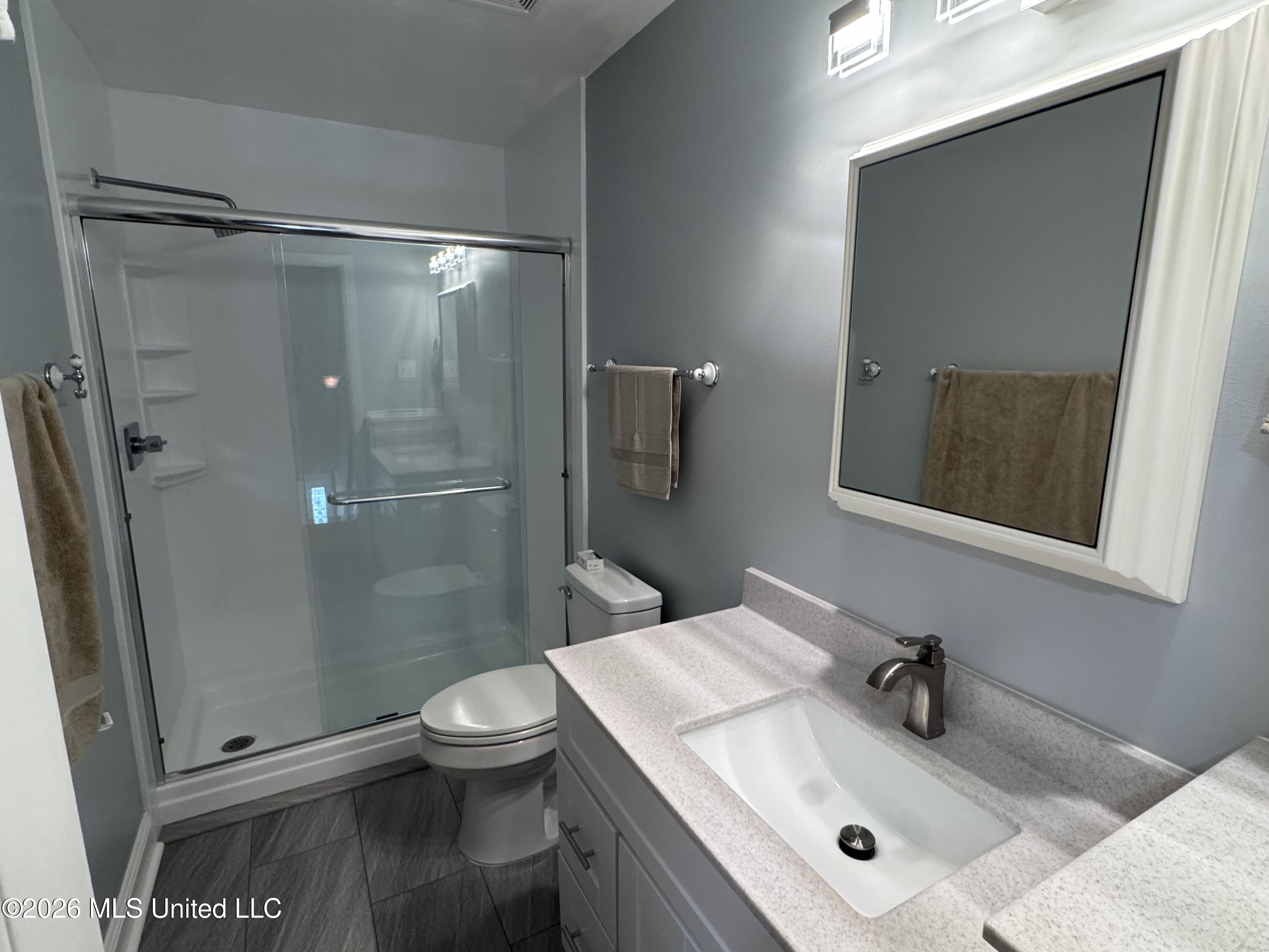 7721 Pin Cove Property Photo 15