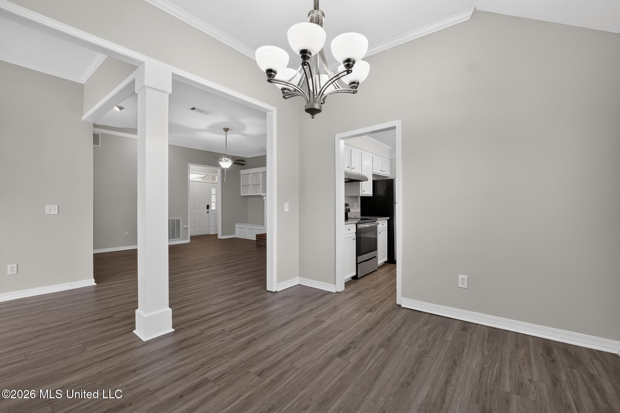 550 Spring Hill Drive Property Photo 18