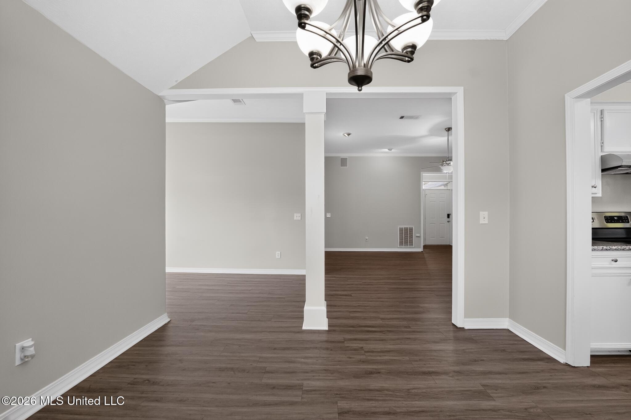 550 Spring Hill Drive Property Photo 20