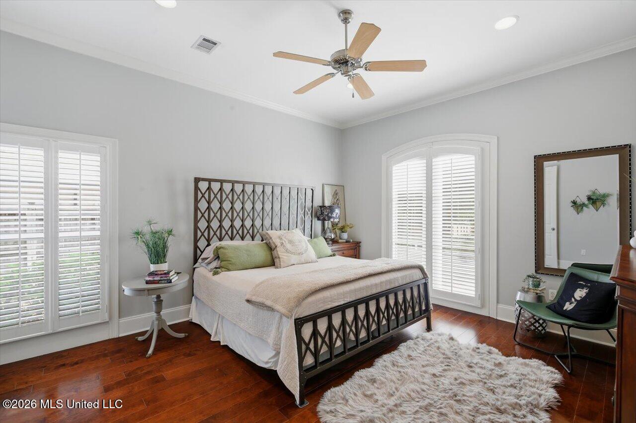 520 Heatherstone Court Property Photo 29