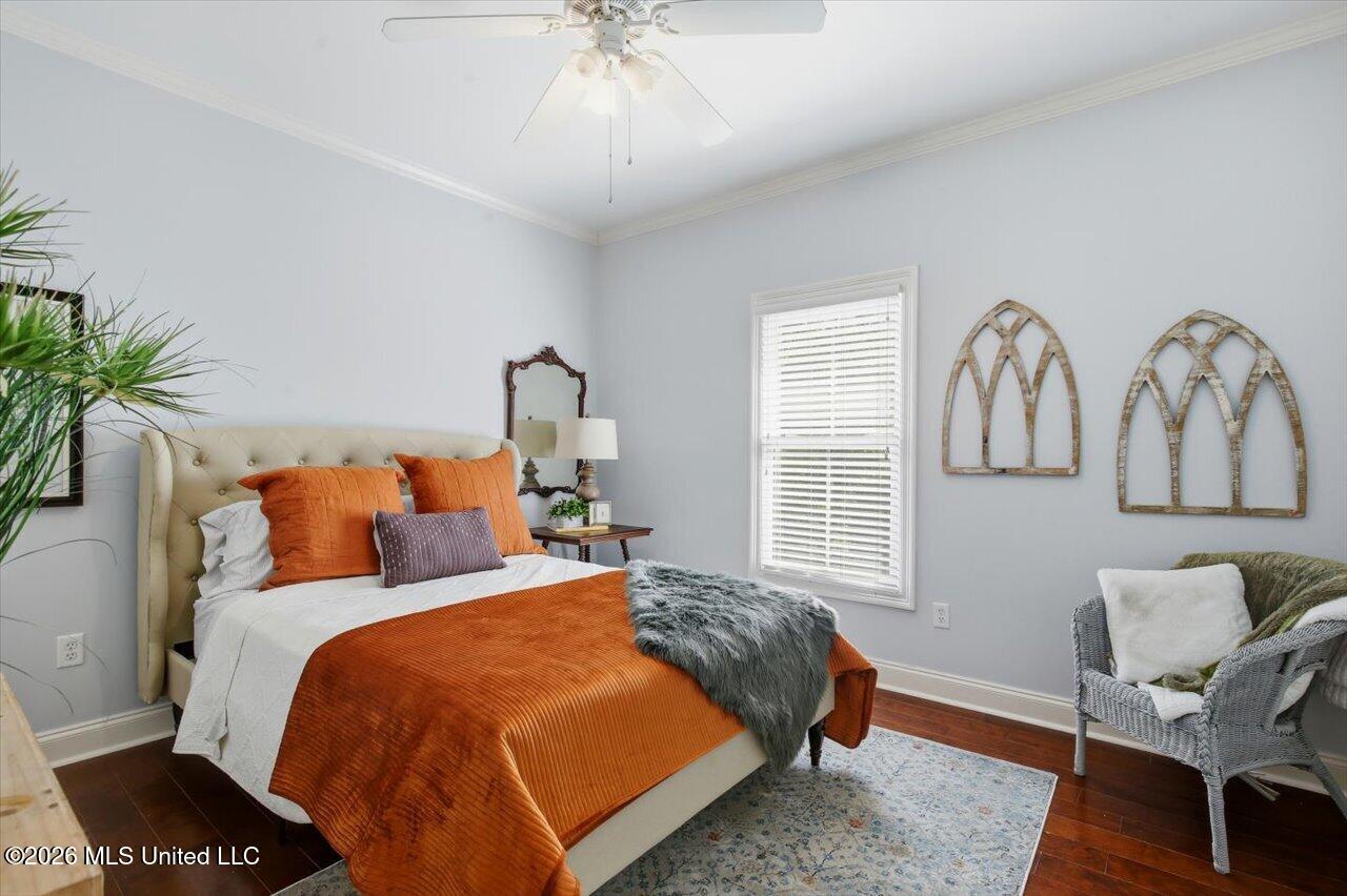 520 Heatherstone Court Property Photo 48