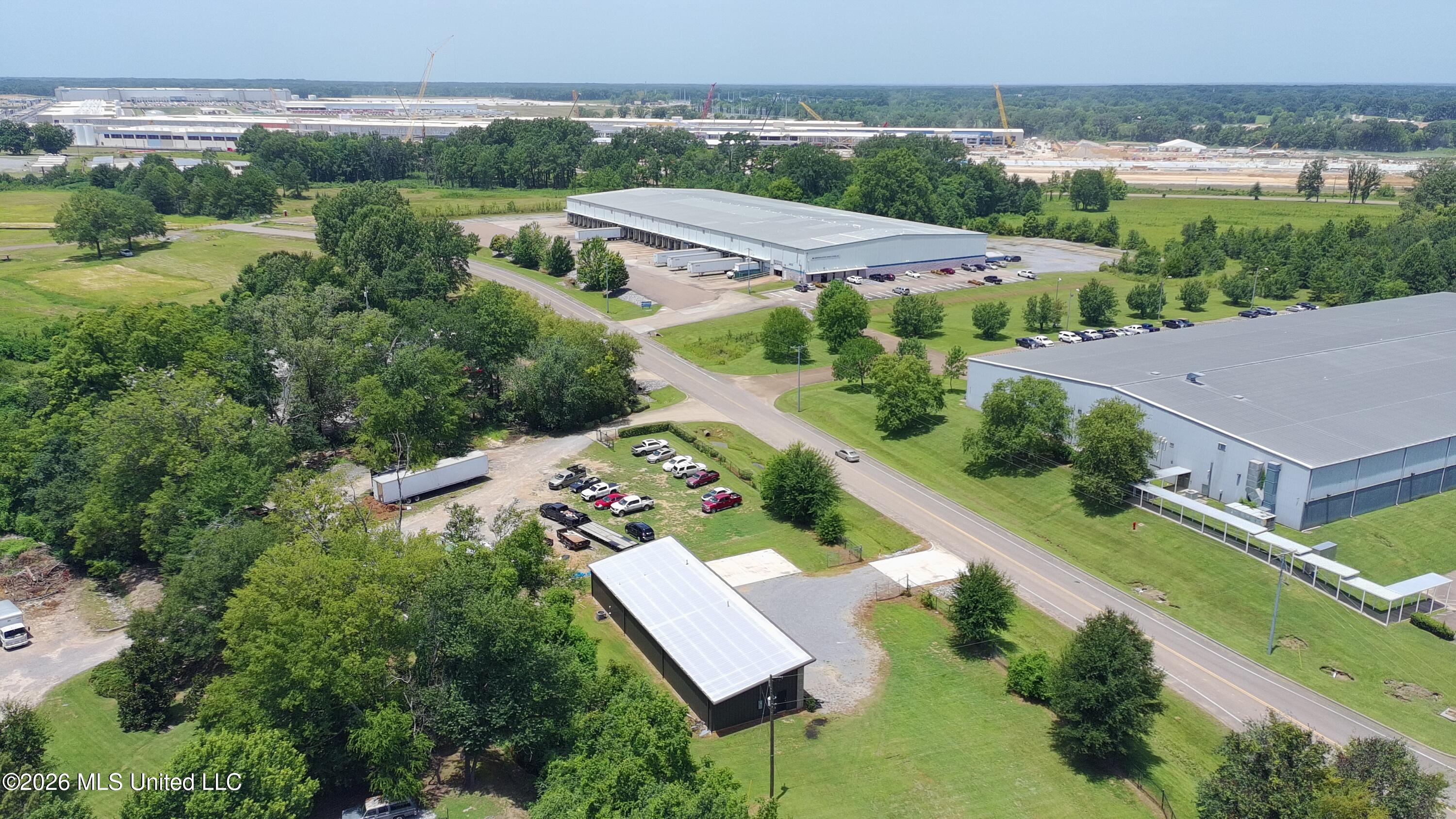 238 Commercial Parkway Property Photo 2