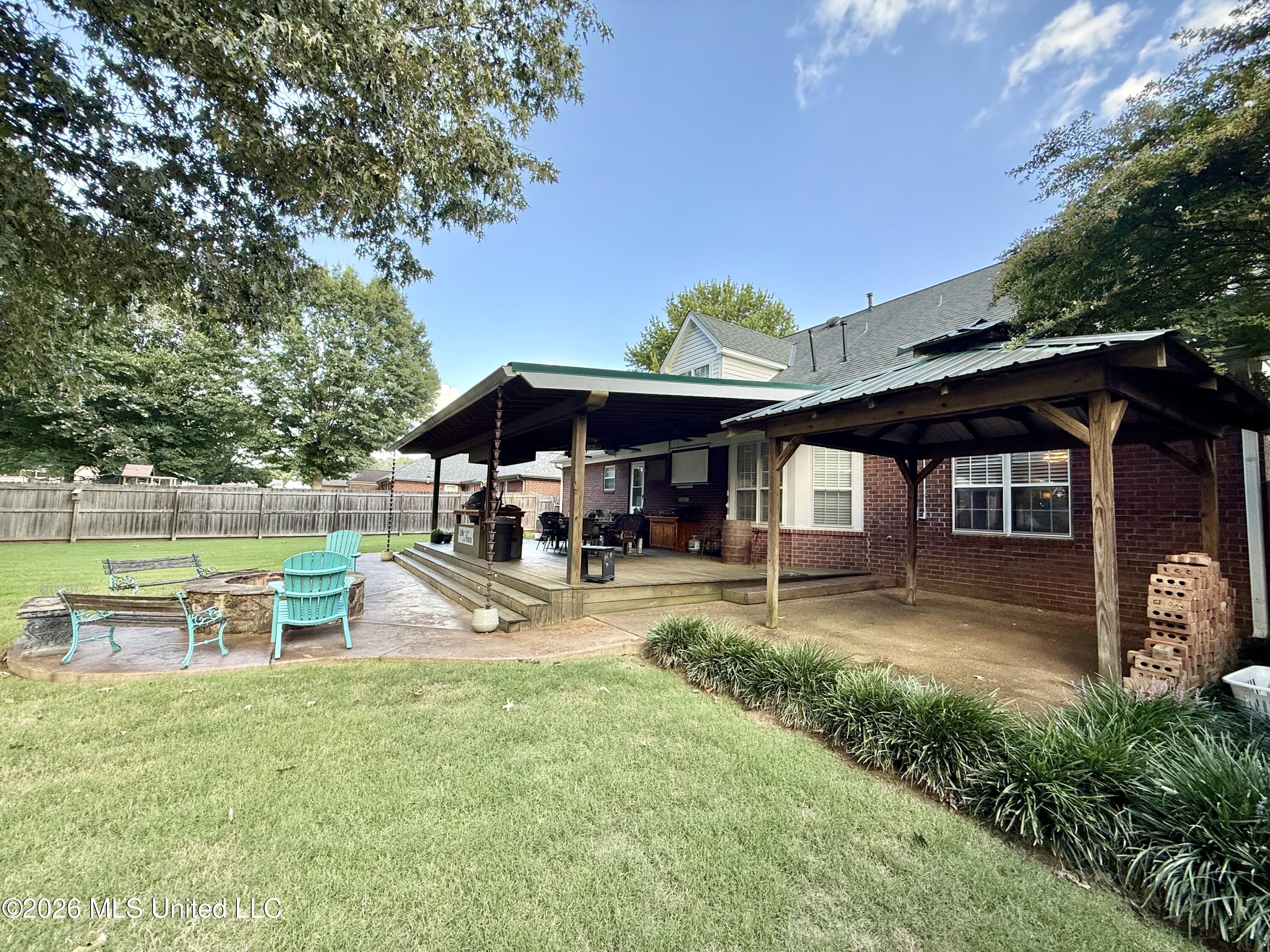 8824 Bell Ridge Drive Property Photo 23