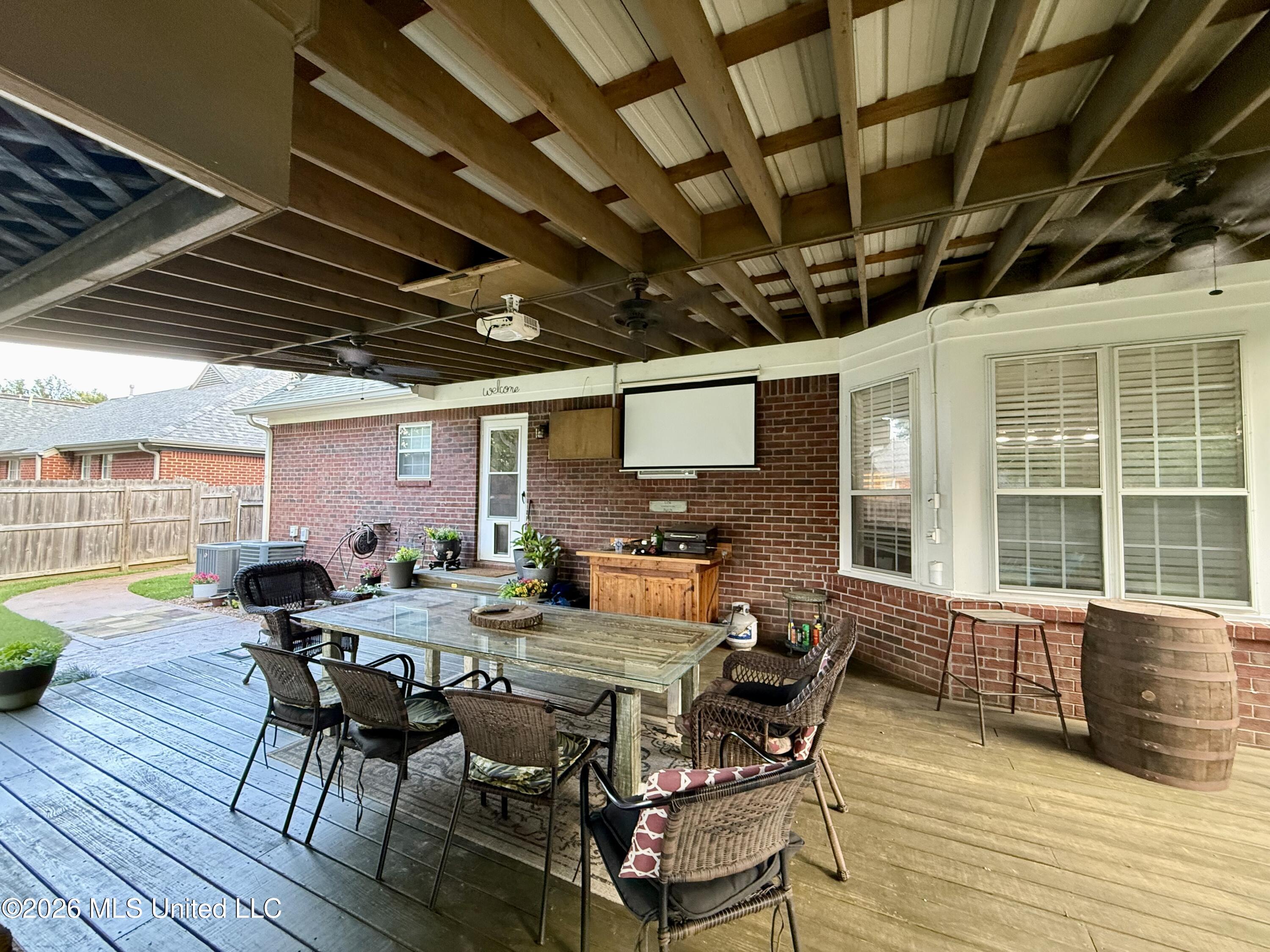 8824 Bell Ridge Drive Property Photo 25