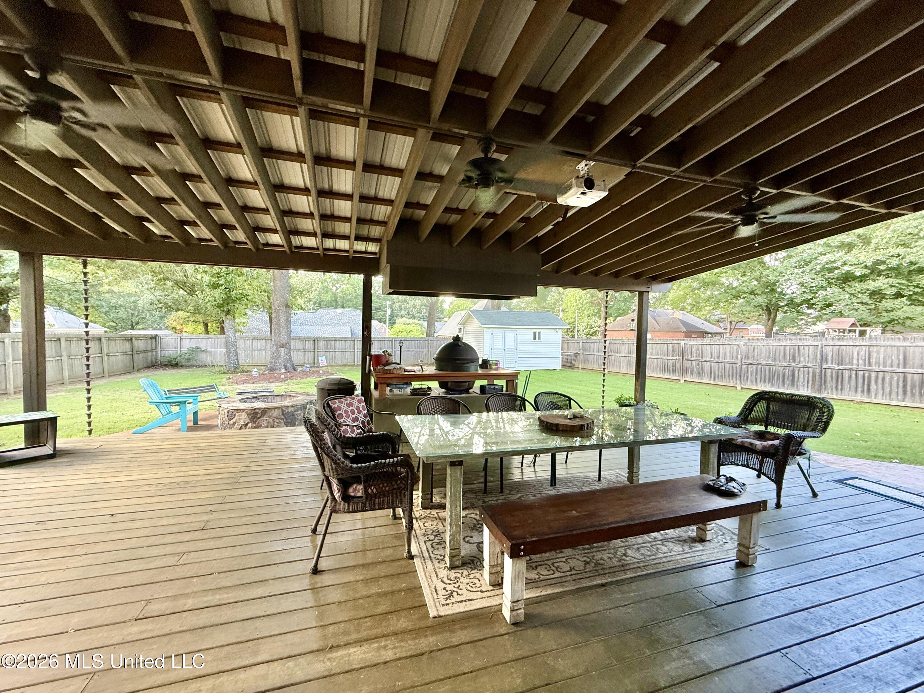 8824 Bell Ridge Drive Property Photo 26