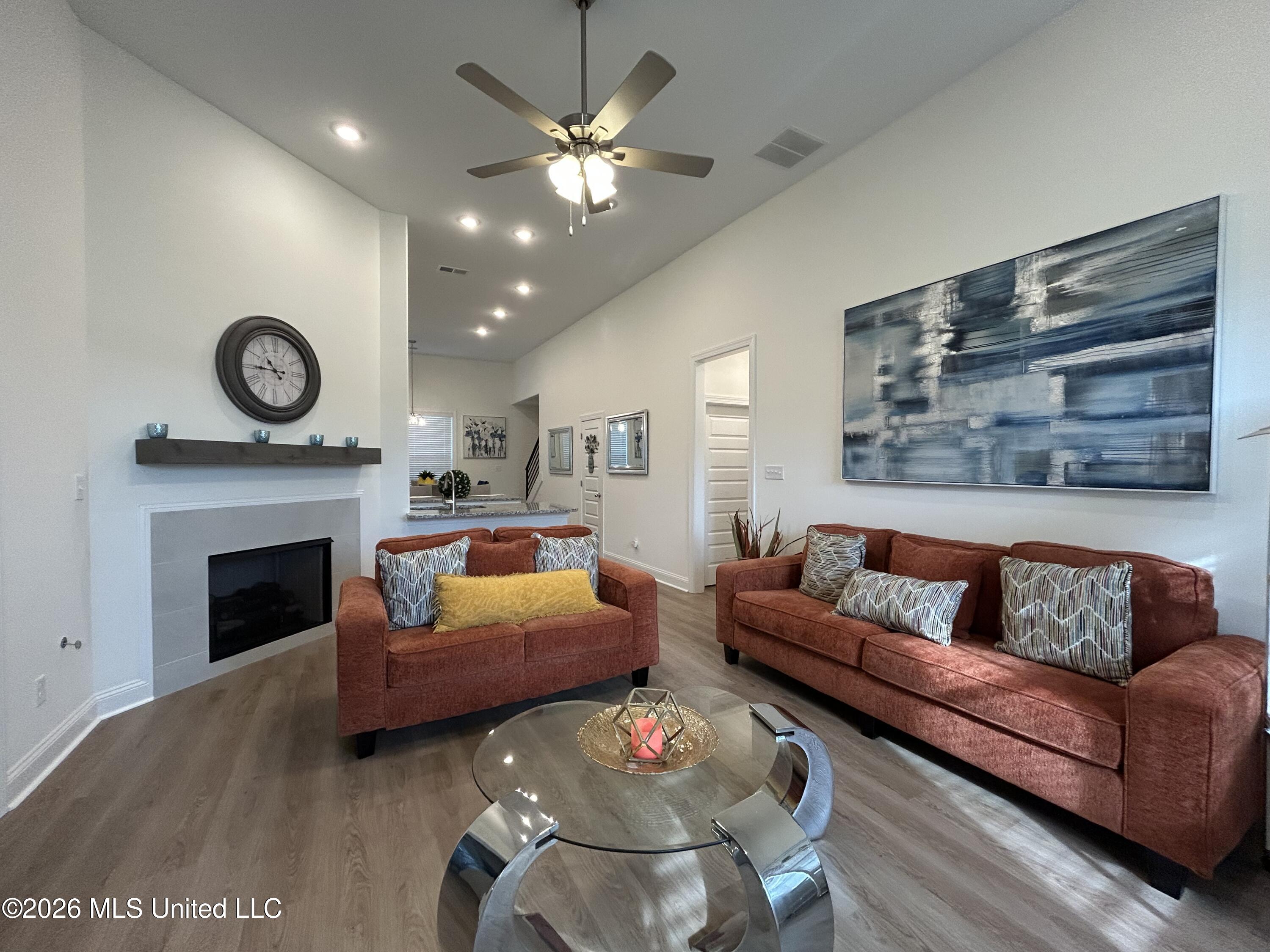 441 Centerline Roper Loop Property Photo 2