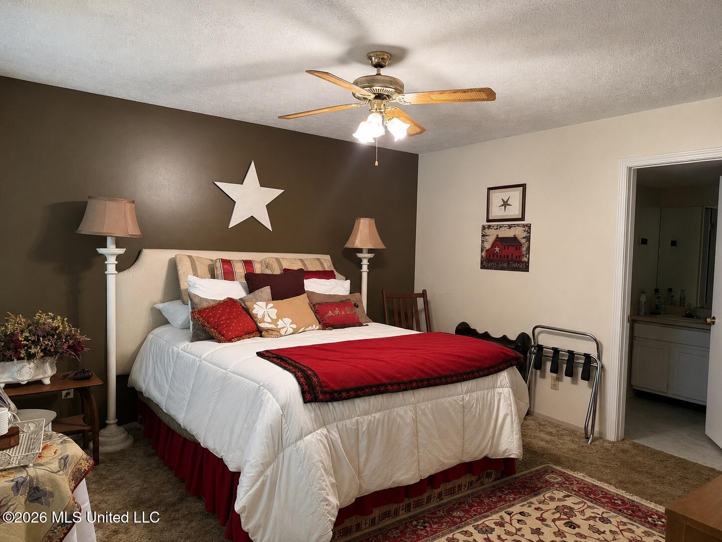 1297 Mudline Road Property Photo 3
