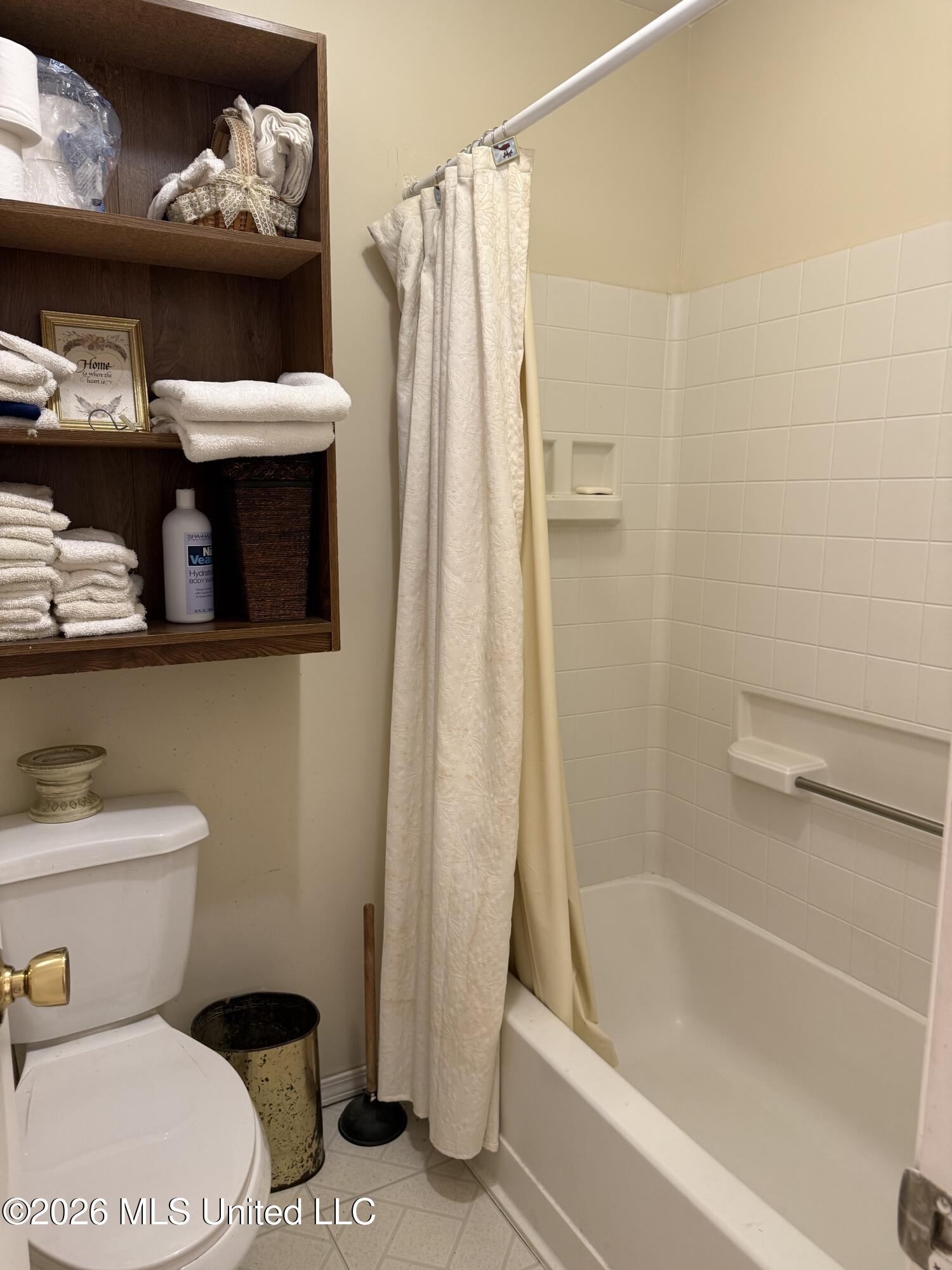 1297 Mudline Road Property Photo 5