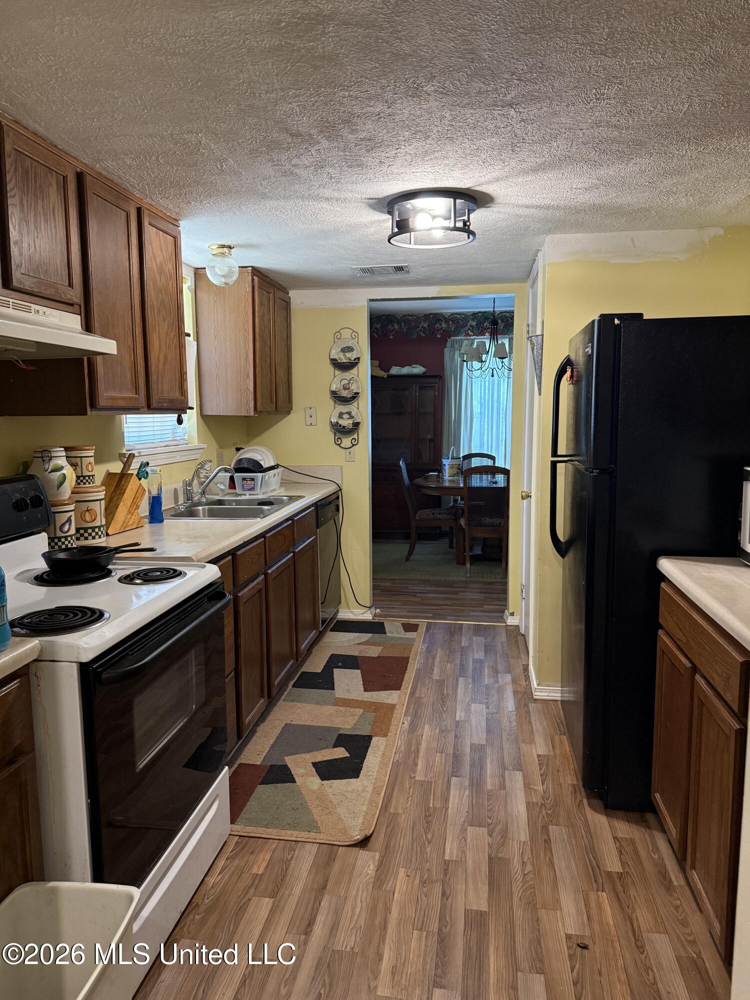 1297 Mudline Road Property Photo 6