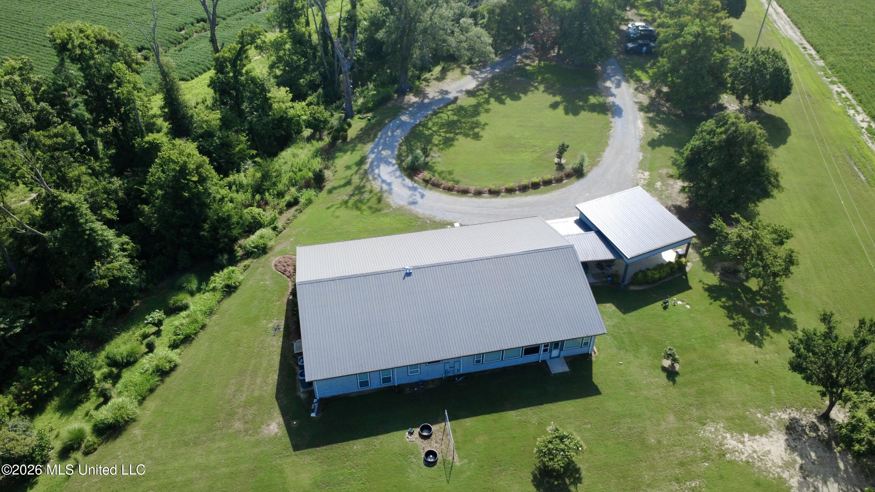 1592 Richland Road Property Photo 4